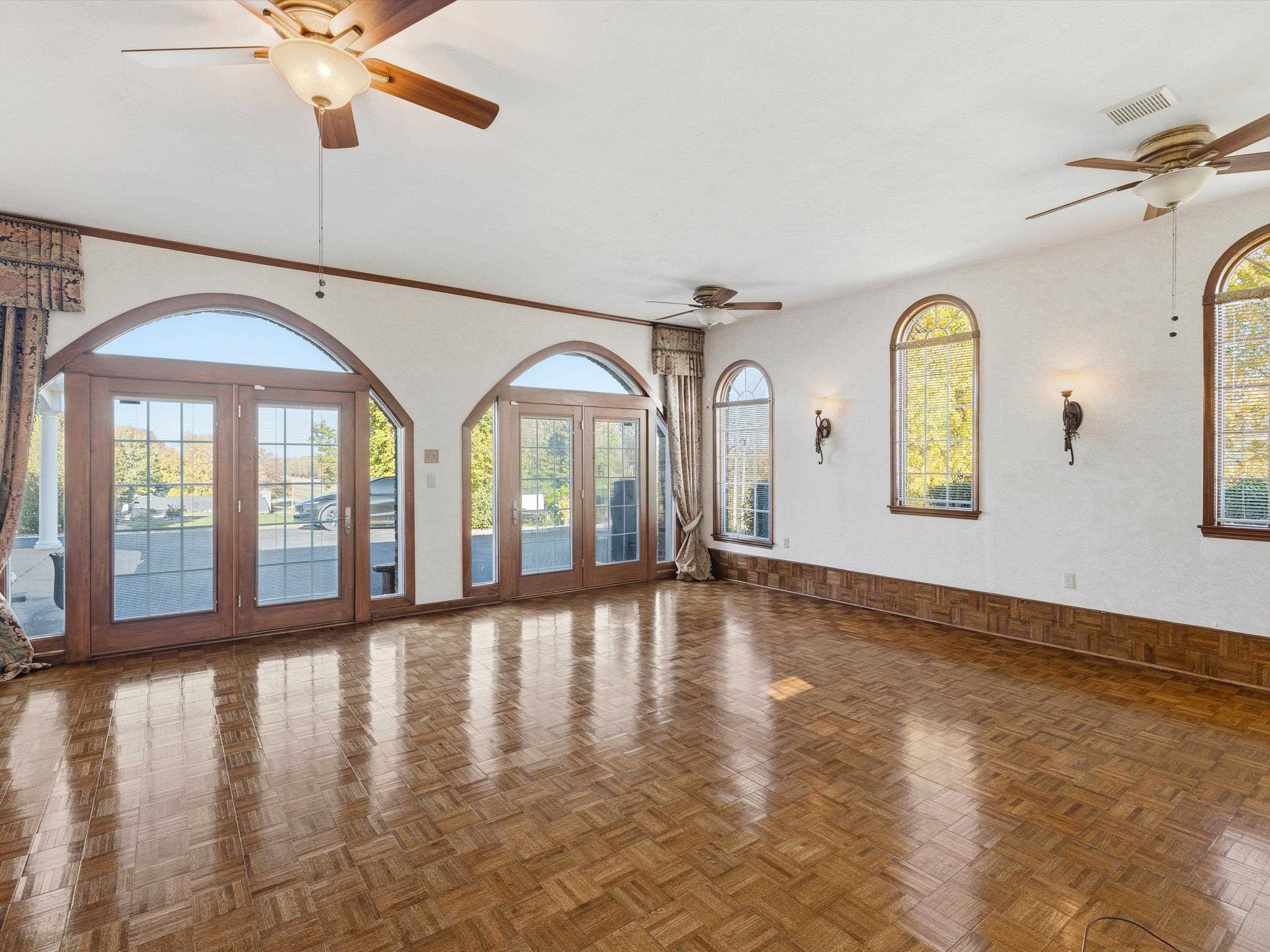 4547 Thruston Dermont Road, Owensboro, Kentucky 42303, 3 Bedrooms Bedrooms, ,2 BathroomsBathrooms,Single Family Residence,For Sale,Thruston Dermont Road,93486