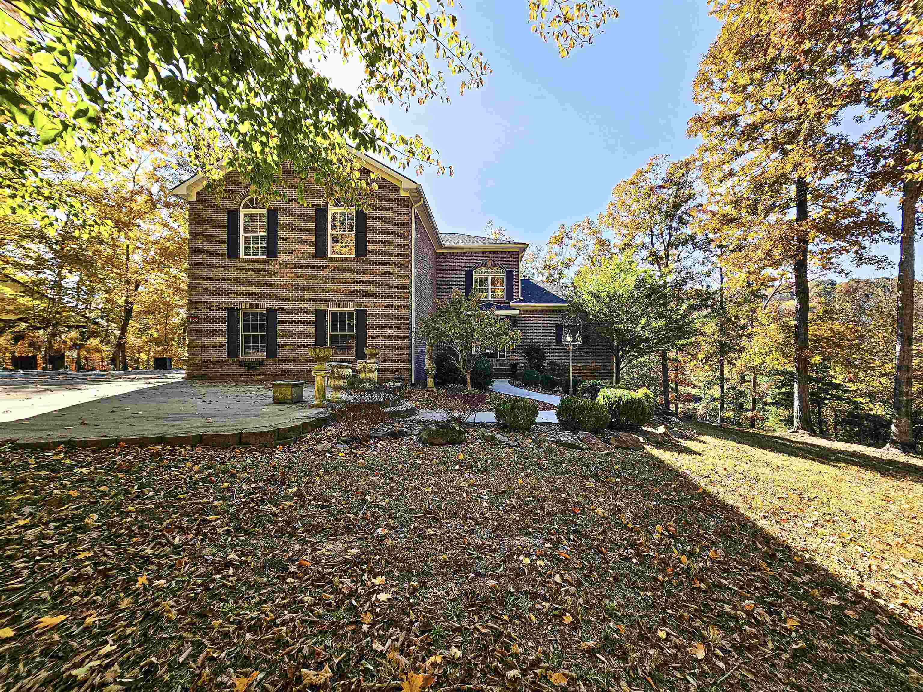 106 Joys Way, Lewisburg, Kentucky 42256, 4 Bedrooms Bedrooms, ,3 BathroomsBathrooms,Single Family Residence,For Sale,Joys Way,93505