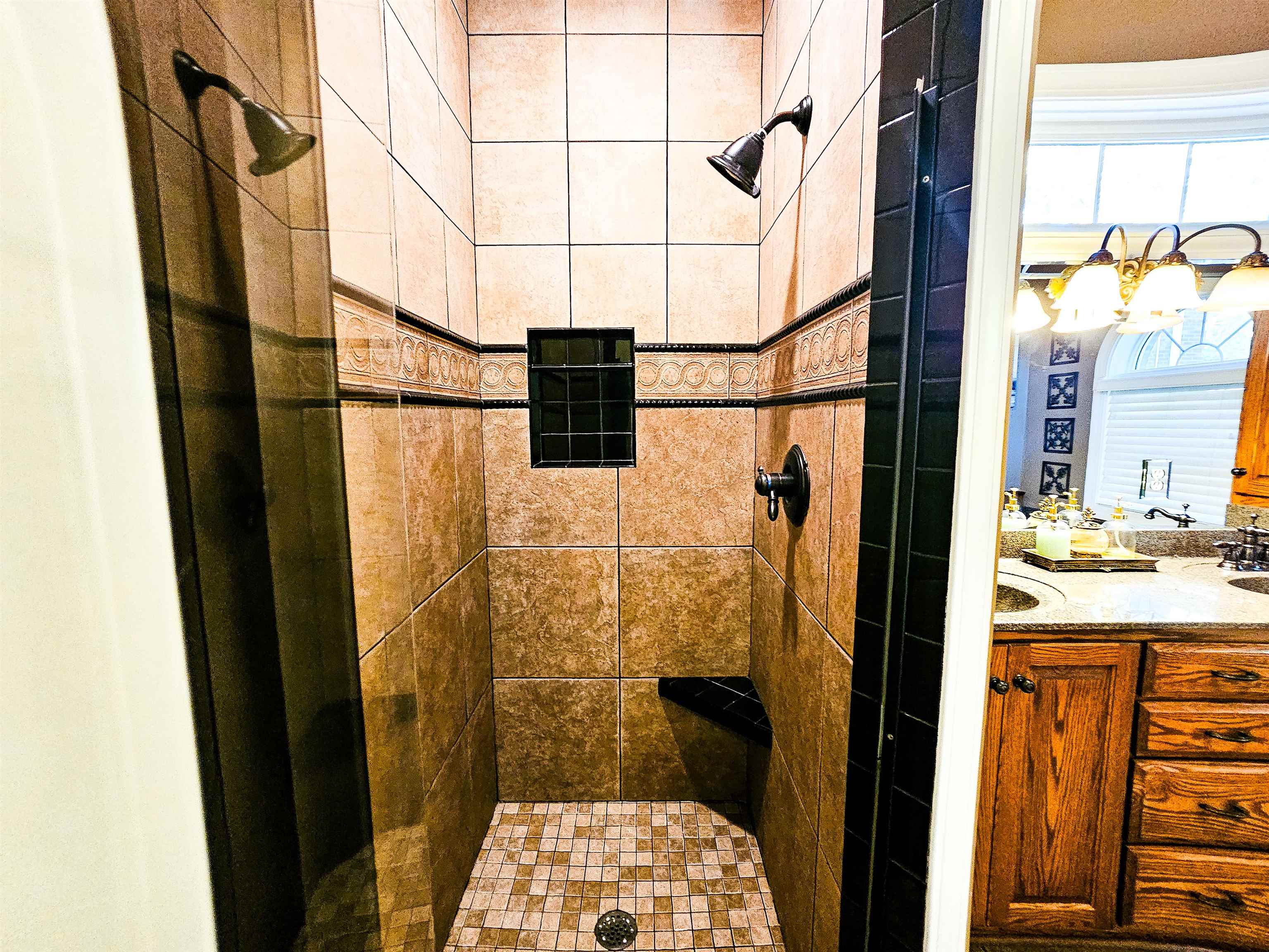 106 Joys Way, Lewisburg, Kentucky 42256, 4 Bedrooms Bedrooms, ,3 BathroomsBathrooms,Single Family Residence,For Sale,Joys Way,93505