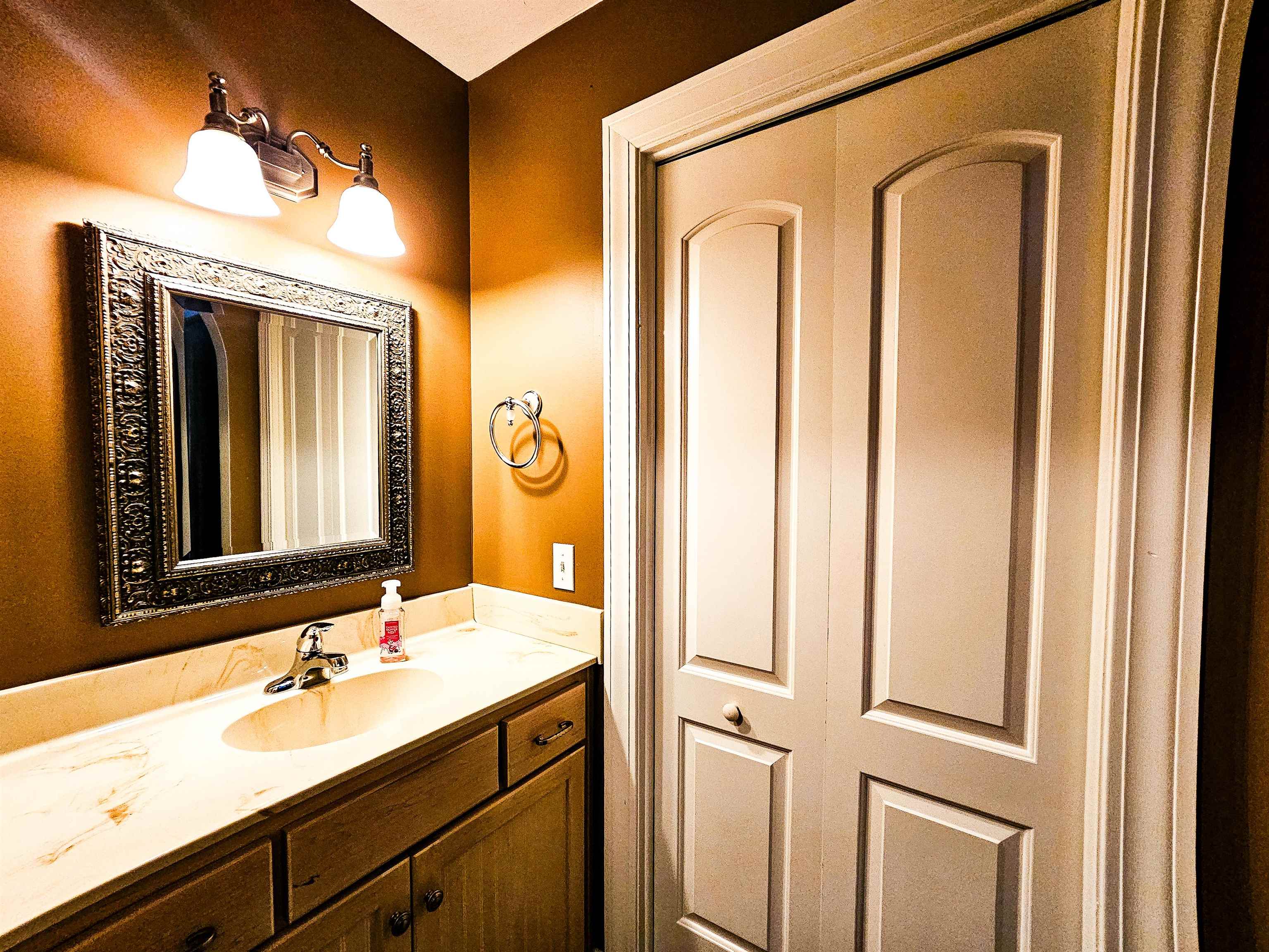 106 Joys Way, Lewisburg, Kentucky 42256, 4 Bedrooms Bedrooms, ,3 BathroomsBathrooms,Single Family Residence,For Sale,Joys Way,93505