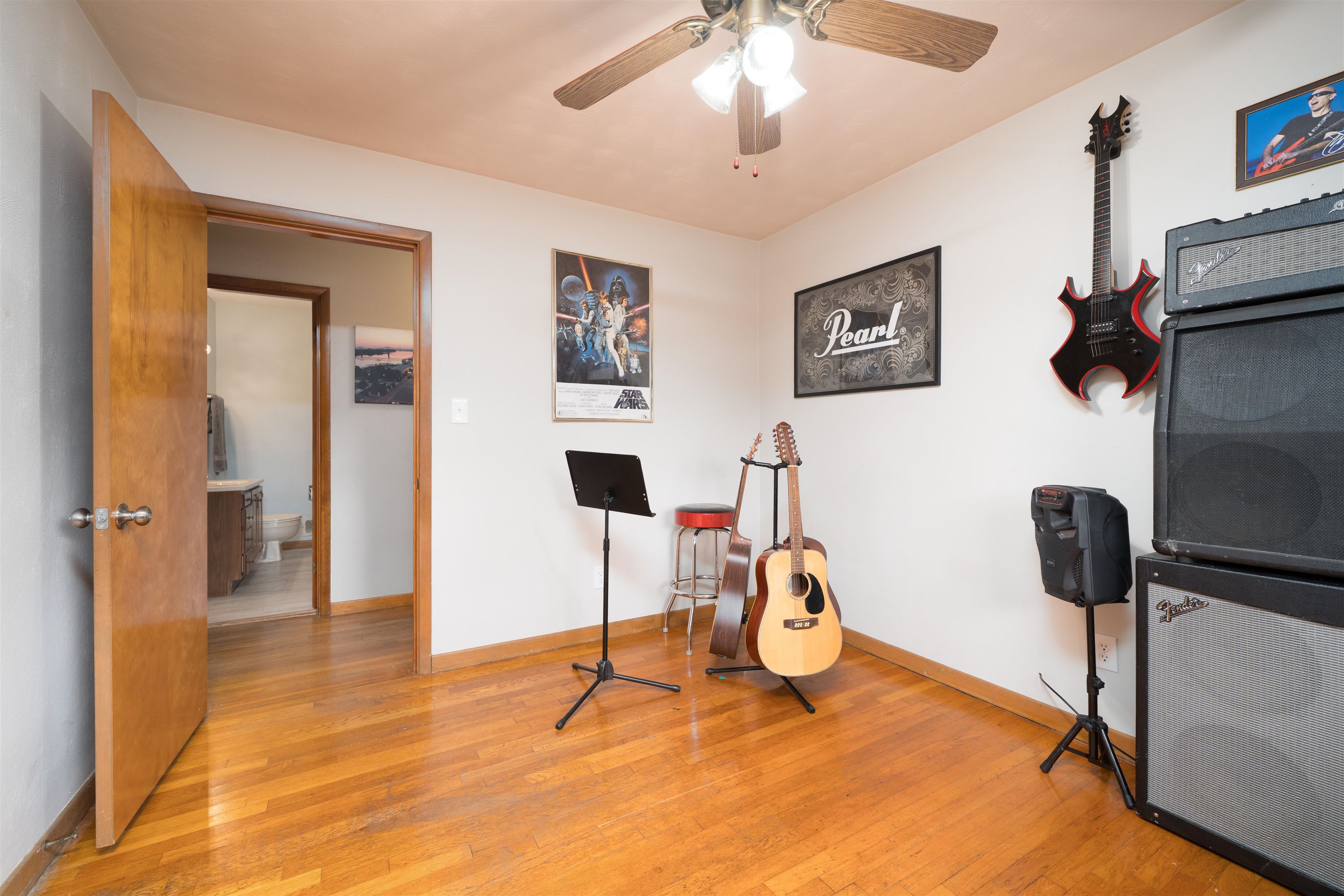 709 Lafayette Drive, Owensboro, Kentucky 42303, 4 Bedrooms Bedrooms, ,2 BathroomsBathrooms,Single Family Residence,For Sale,Lafayette Drive,93511