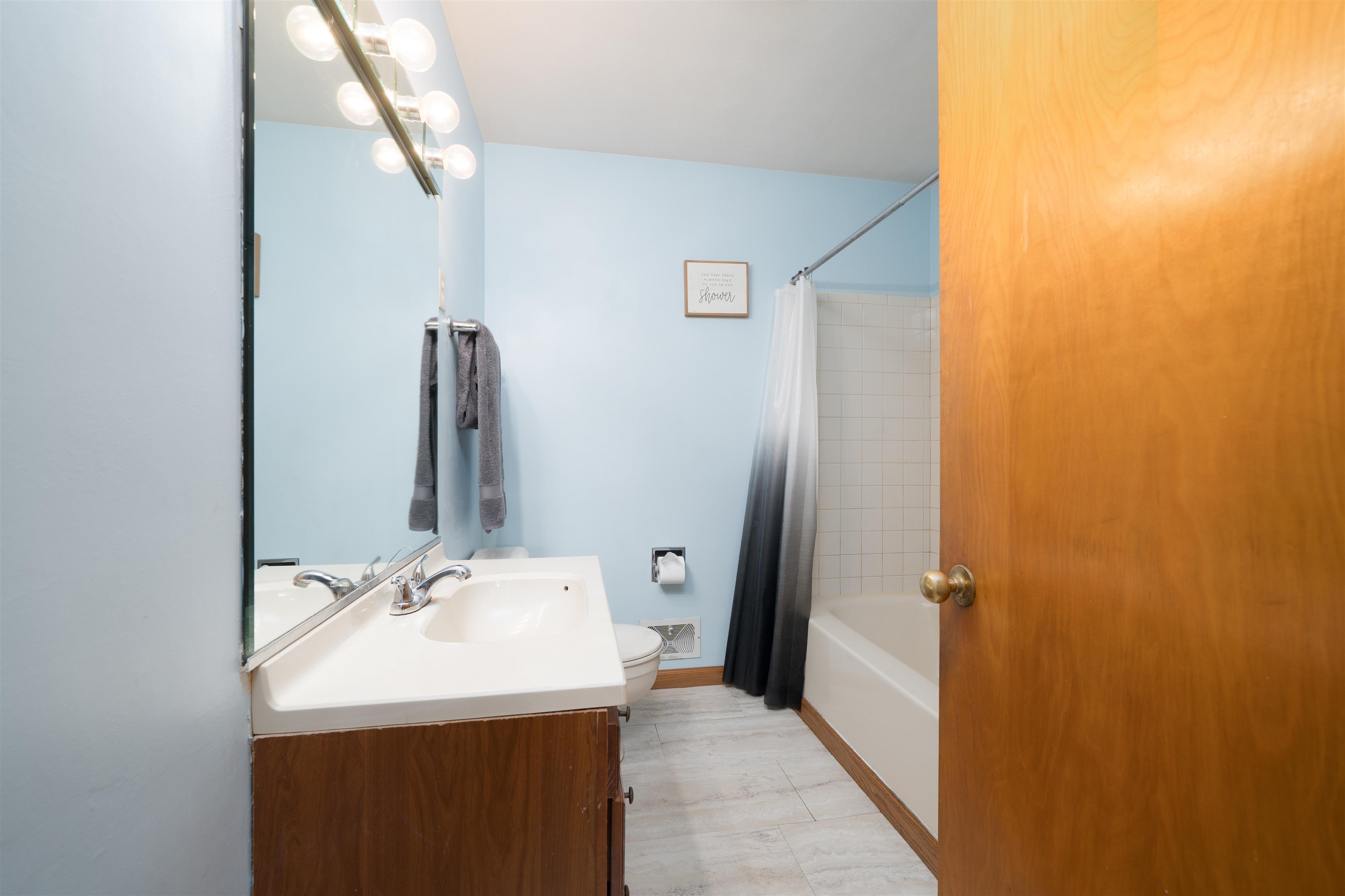 709 Lafayette Drive, Owensboro, Kentucky 42303, 4 Bedrooms Bedrooms, ,2 BathroomsBathrooms,Single Family Residence,For Sale,Lafayette Drive,93511