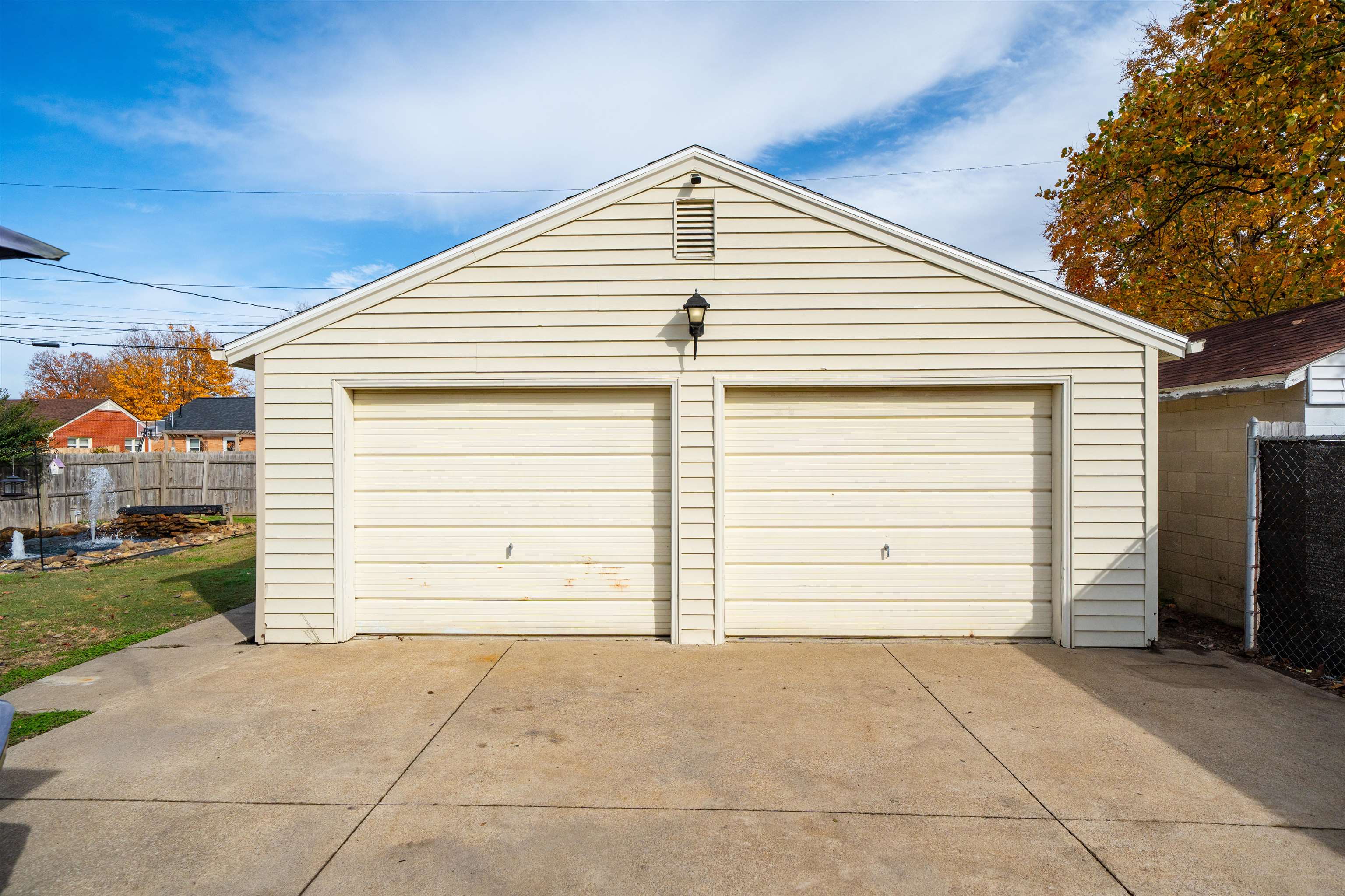 709 Lafayette Drive, Owensboro, Kentucky 42303, 4 Bedrooms Bedrooms, ,2 BathroomsBathrooms,Single Family Residence,For Sale,Lafayette Drive,93511