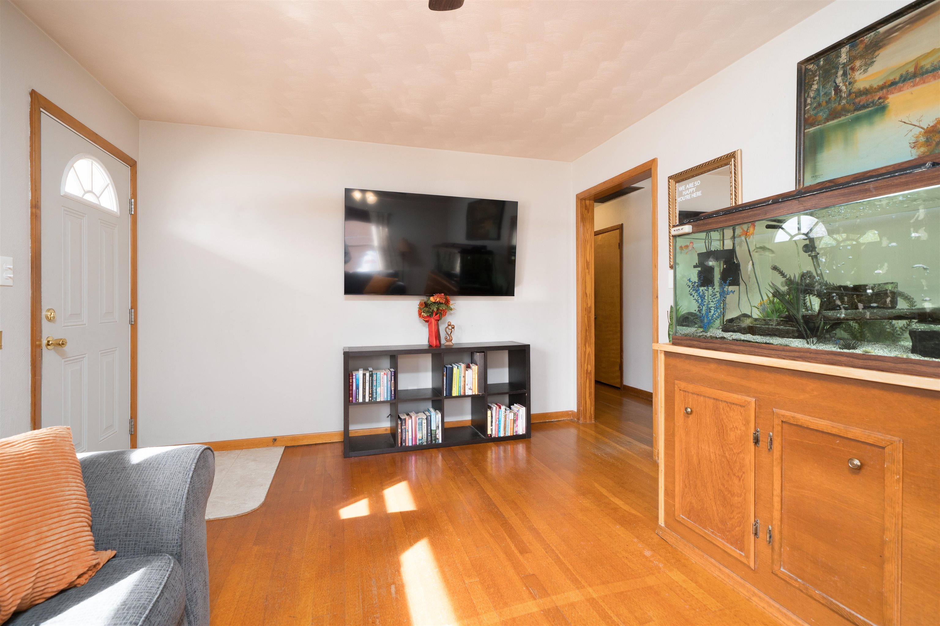 709 Lafayette Drive, Owensboro, Kentucky 42303, 4 Bedrooms Bedrooms, ,2 BathroomsBathrooms,Single Family Residence,For Sale,Lafayette Drive,93511