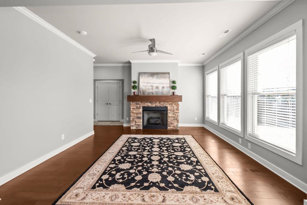 4456 Springhurst Lane, Owensboro, Kentucky 42303, 4 Bedrooms Bedrooms, ,2 BathroomsBathrooms,Single Family Residence,For Sale,Springhurst Lane,93515