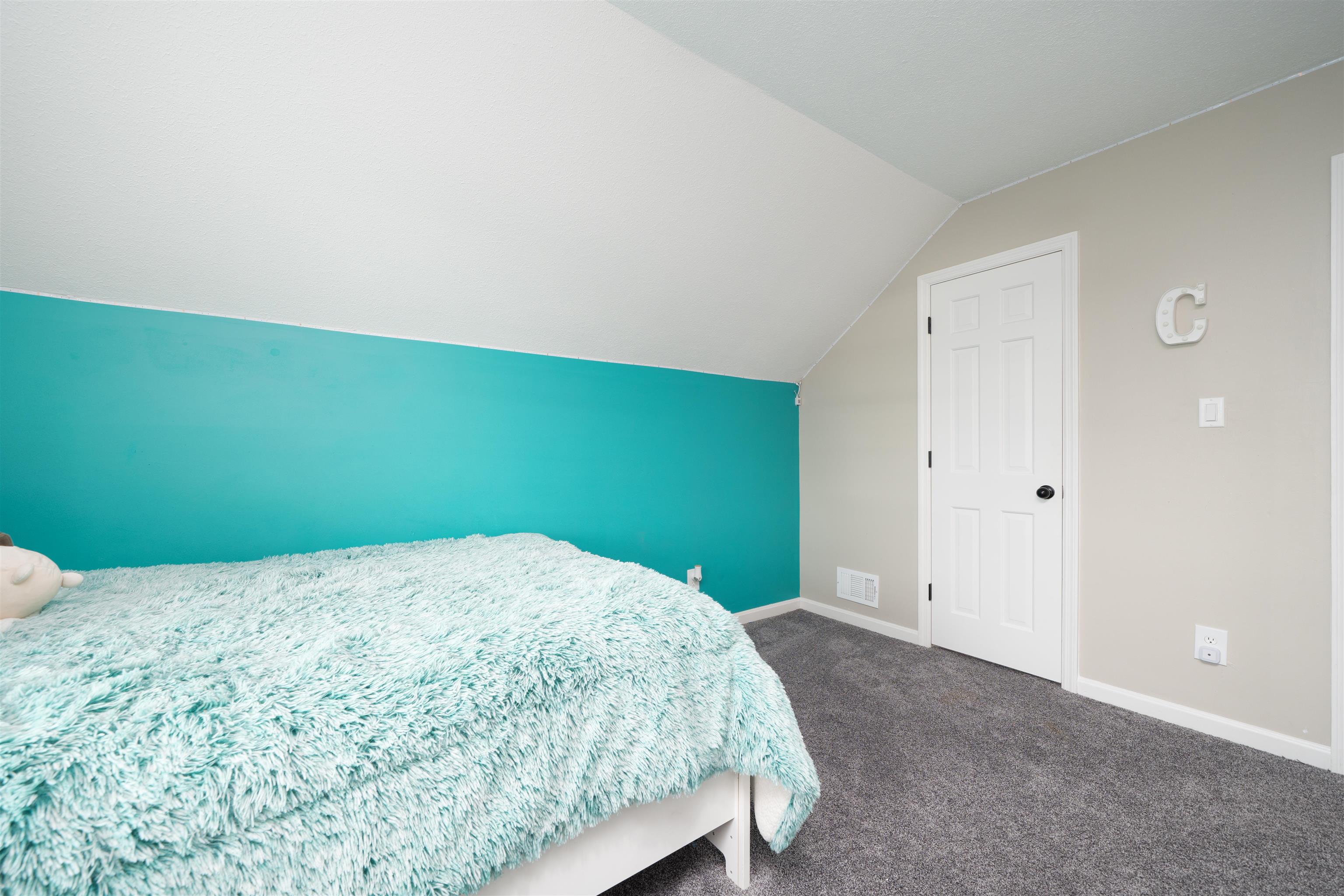 1503 Springdale Dr, Owensboro, Kentucky 42301, 5 Bedrooms Bedrooms, ,3 BathroomsBathrooms,Single Family Residence,For Sale,Springdale Dr,93519