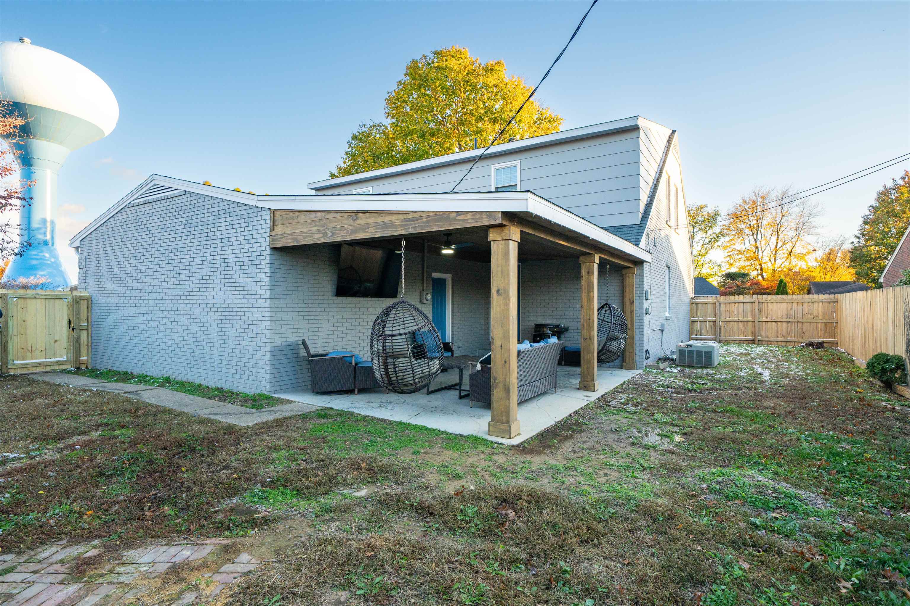 1503 Springdale Dr, Owensboro, Kentucky 42301, 5 Bedrooms Bedrooms, ,3 BathroomsBathrooms,Single Family Residence,For Sale,Springdale Dr,93519