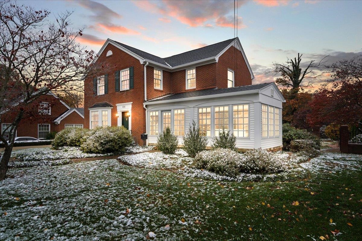 604 Ford Ave, Owensboro, Kentucky 42301, 4 Bedrooms Bedrooms, ,2 BathroomsBathrooms,Single Family Residence,For Sale,Ford Ave,93532