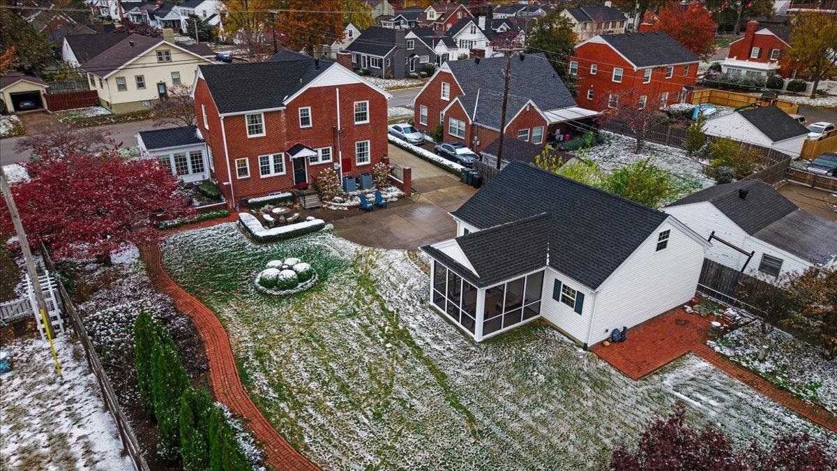 604 Ford Ave, Owensboro, Kentucky 42301, 4 Bedrooms Bedrooms, ,2 BathroomsBathrooms,Single Family Residence,For Sale,Ford Ave,93532