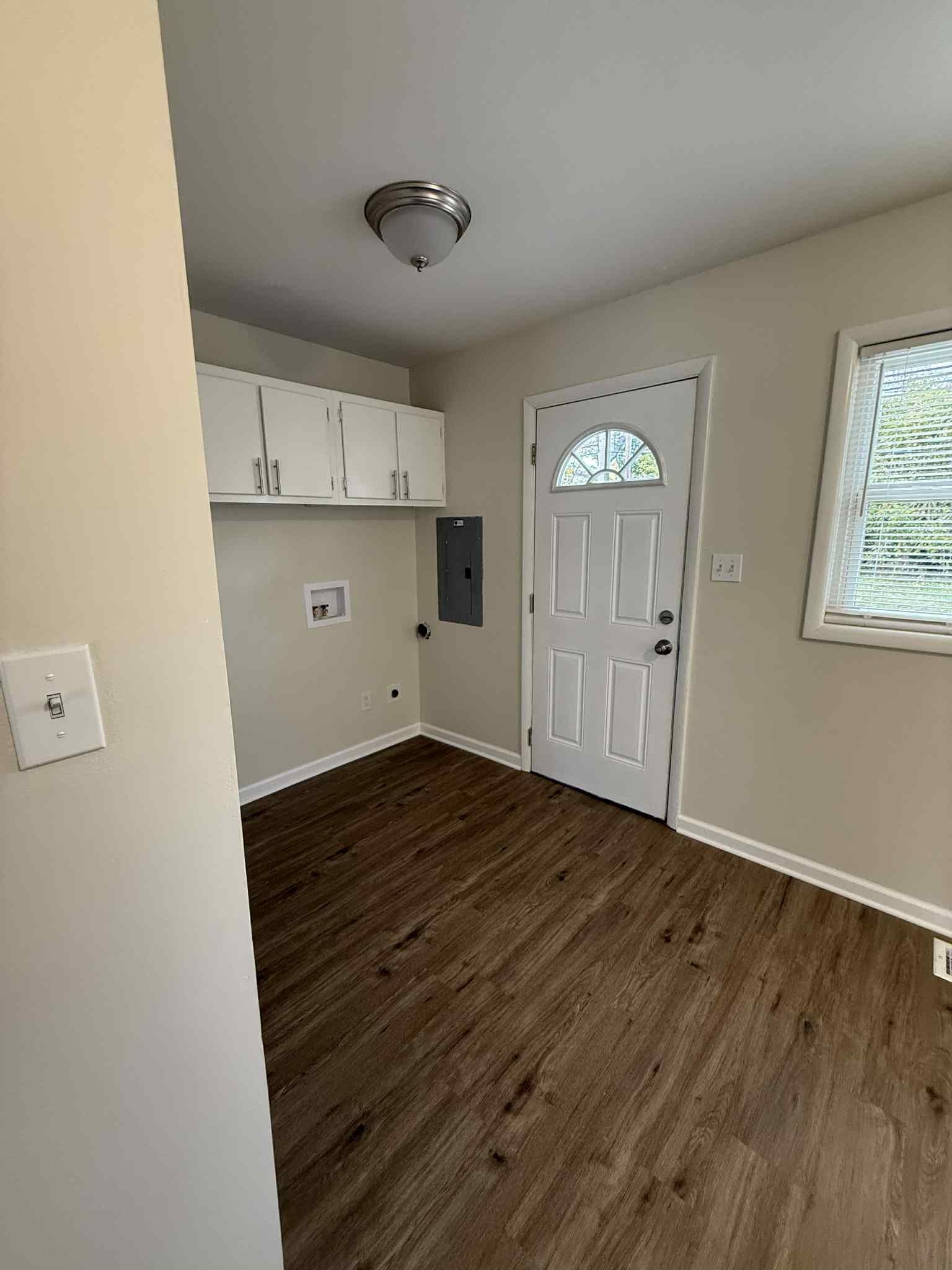 3832 Jefferson St, Owensboro, Kentucky 42303-7209, 3 Bedrooms Bedrooms, ,1 BathroomBathrooms,Single Family Residence,For Sale,Jefferson St,93538