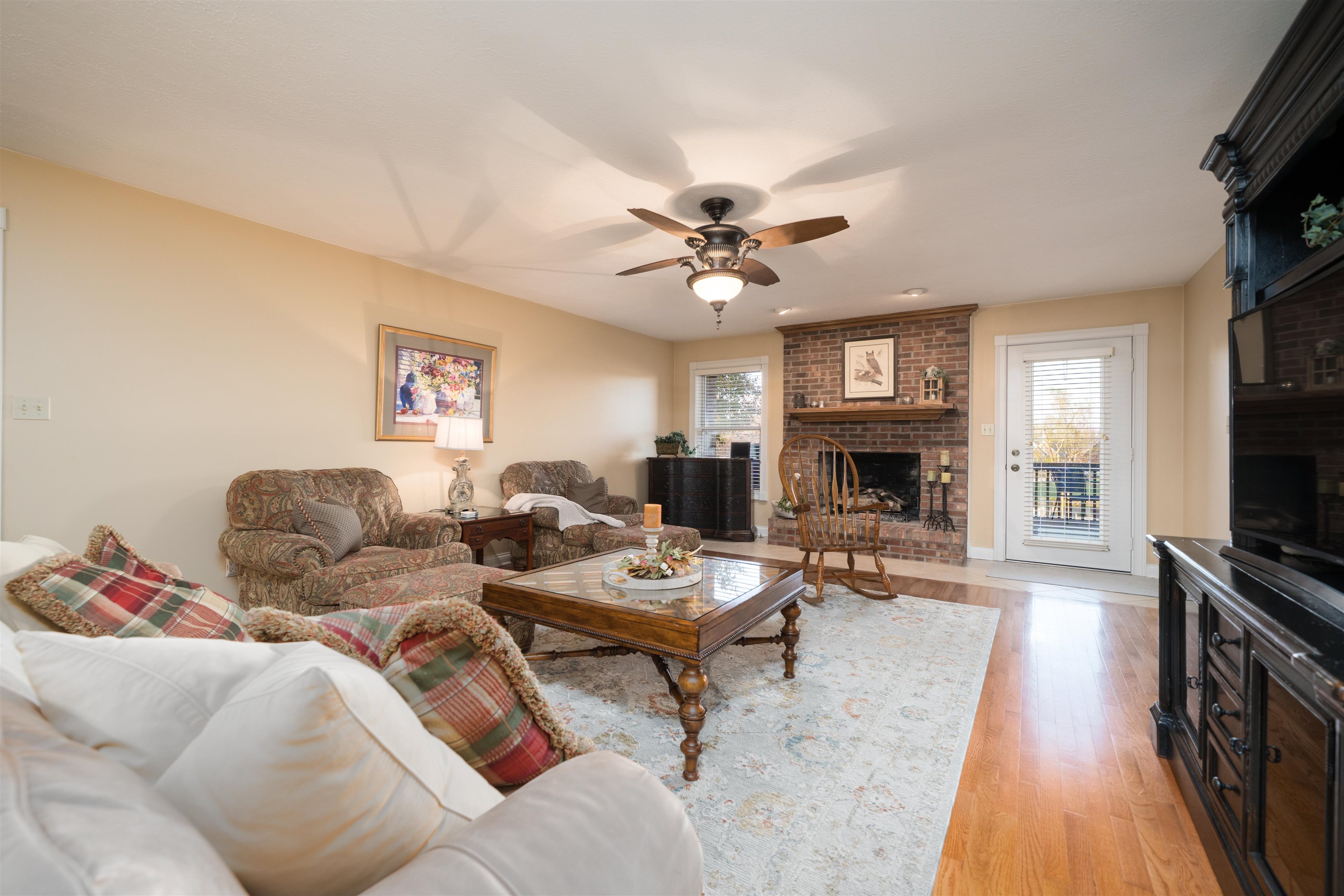 3415 London Pike, Philpot, Kentucky 42366, 4 Bedrooms Bedrooms, ,3 BathroomsBathrooms,Single Family Residence,For Sale,London Pike,93539