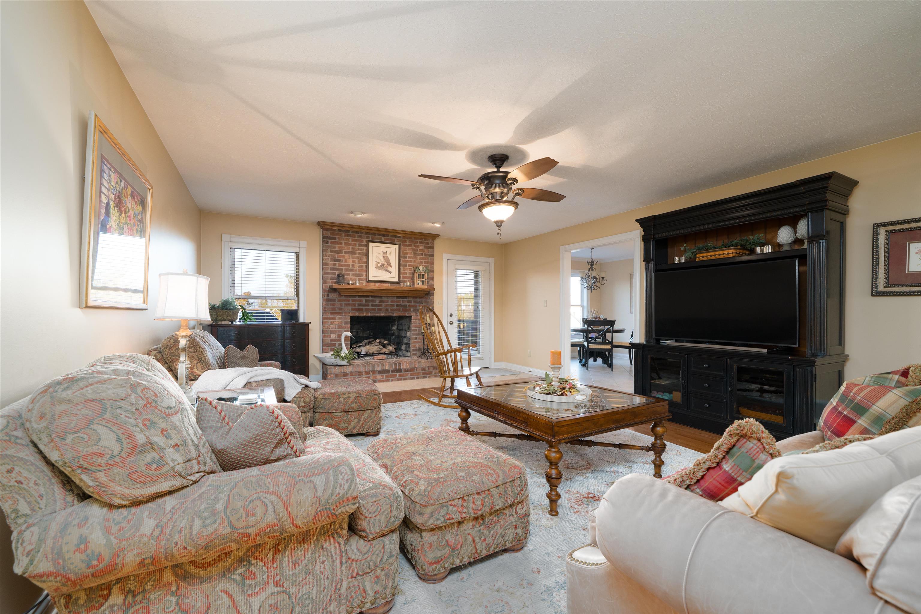 3415 London Pike, Philpot, Kentucky 42366, 4 Bedrooms Bedrooms, ,3 BathroomsBathrooms,Single Family Residence,For Sale,London Pike,93539