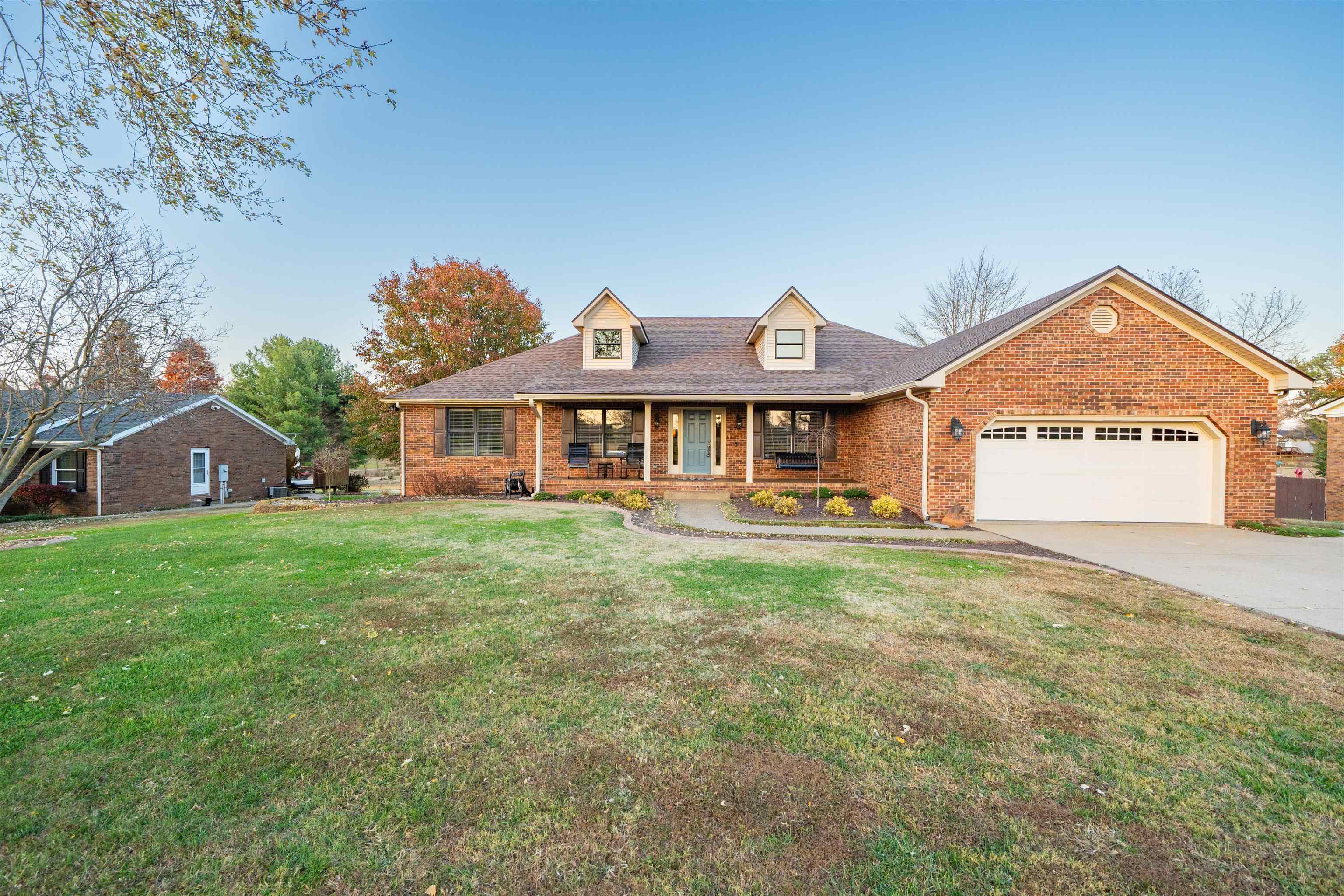 3415 London Pike, Philpot, Kentucky 42366, 4 Bedrooms Bedrooms, ,3 BathroomsBathrooms,Single Family Residence,For Sale,London Pike,93539