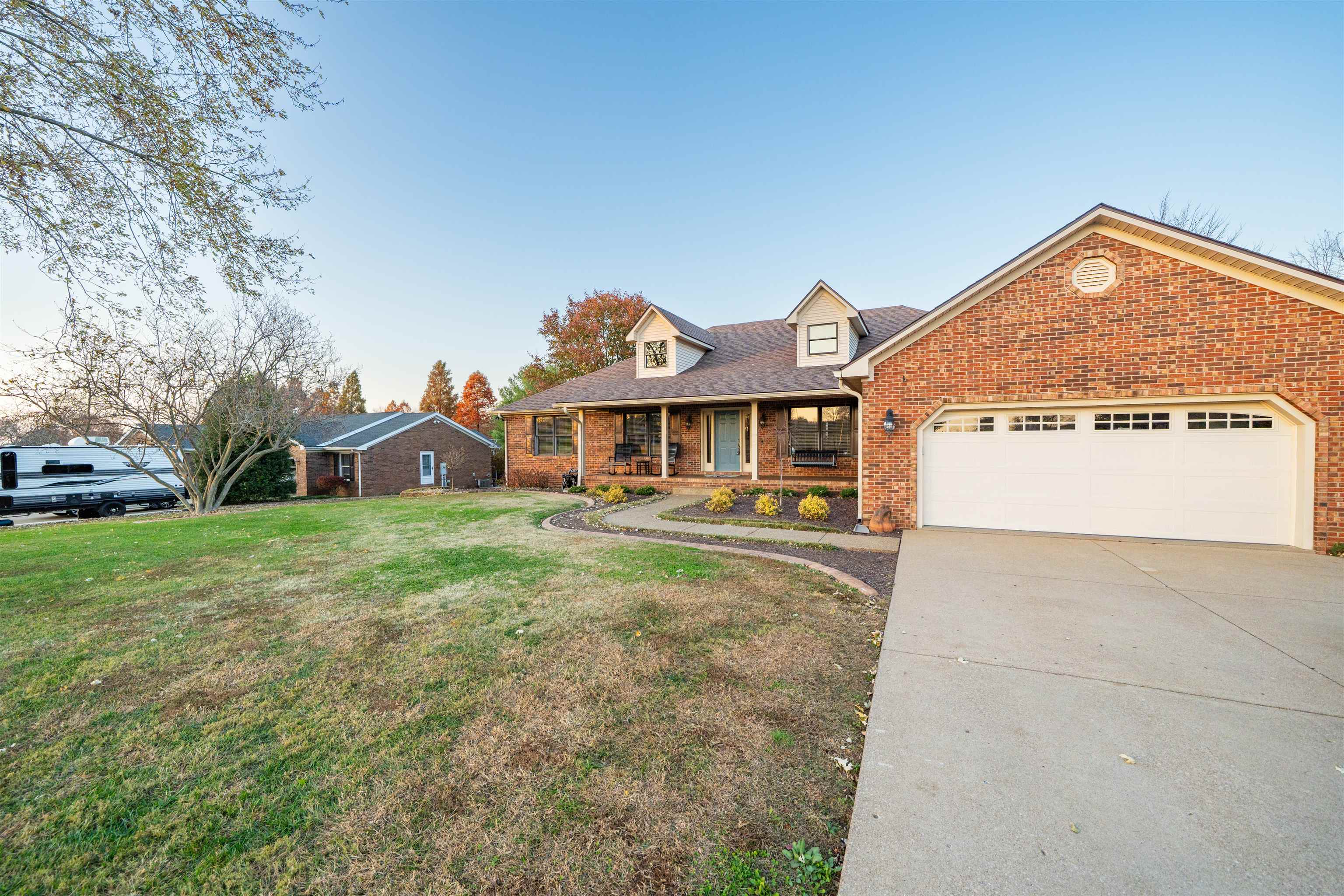 3415 London Pike, Philpot, Kentucky 42366, 4 Bedrooms Bedrooms, ,3 BathroomsBathrooms,Single Family Residence,For Sale,London Pike,93539