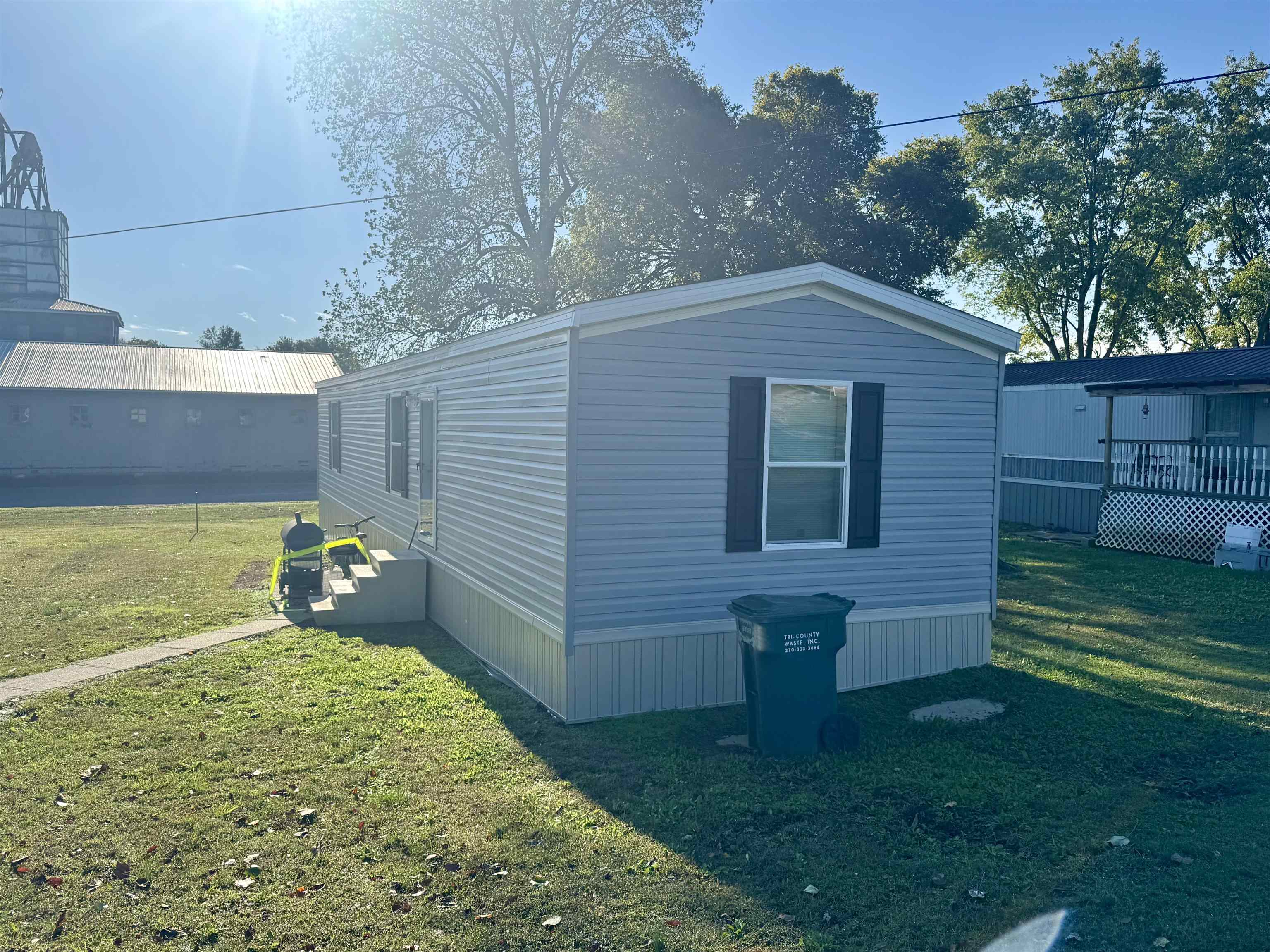 619 Sandy Ln., Morganfield, Kentucky 42437, ,Mobile Home Park,For Sale,Sandy Ln.,93542