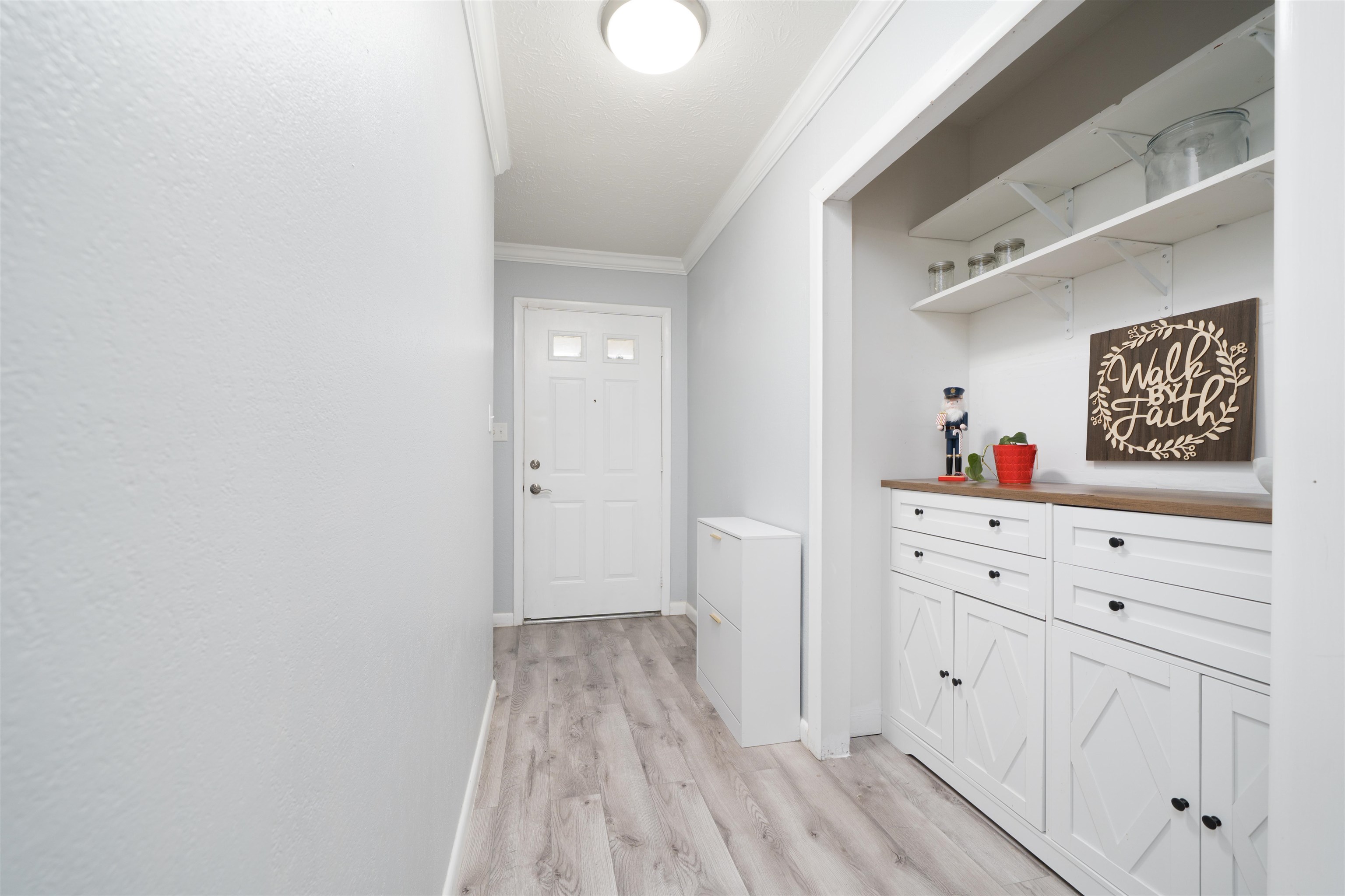 4713 Kings Mill Dr, Owensboro, Kentucky 42303, 3 Bedrooms Bedrooms, ,1 BathroomBathrooms,Single Family Residence,For Sale,Kings Mill Dr,93558