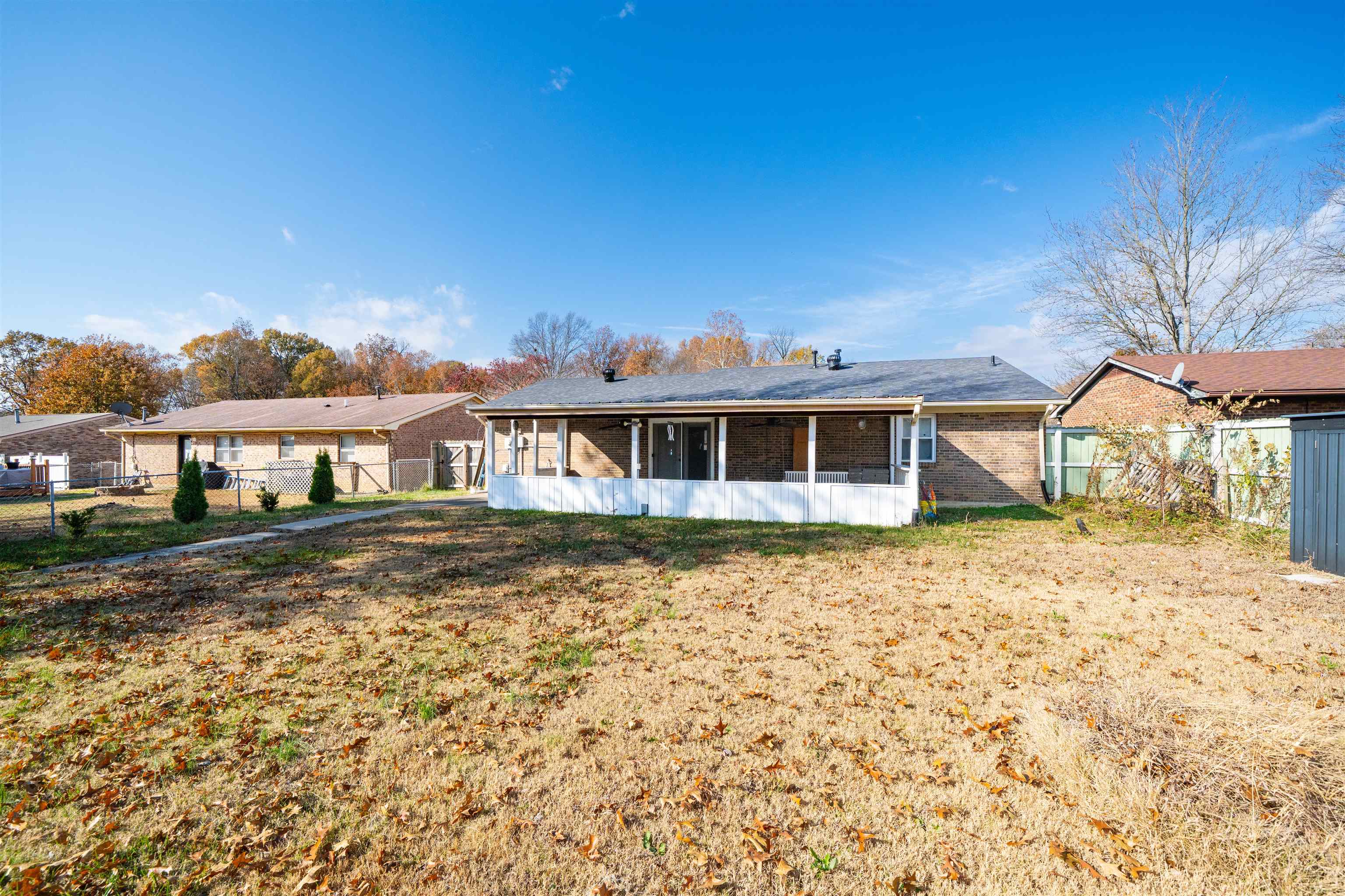 4713 Kings Mill Dr, Owensboro, Kentucky 42303, 3 Bedrooms Bedrooms, ,1 BathroomBathrooms,Single Family Residence,For Sale,Kings Mill Dr,93558