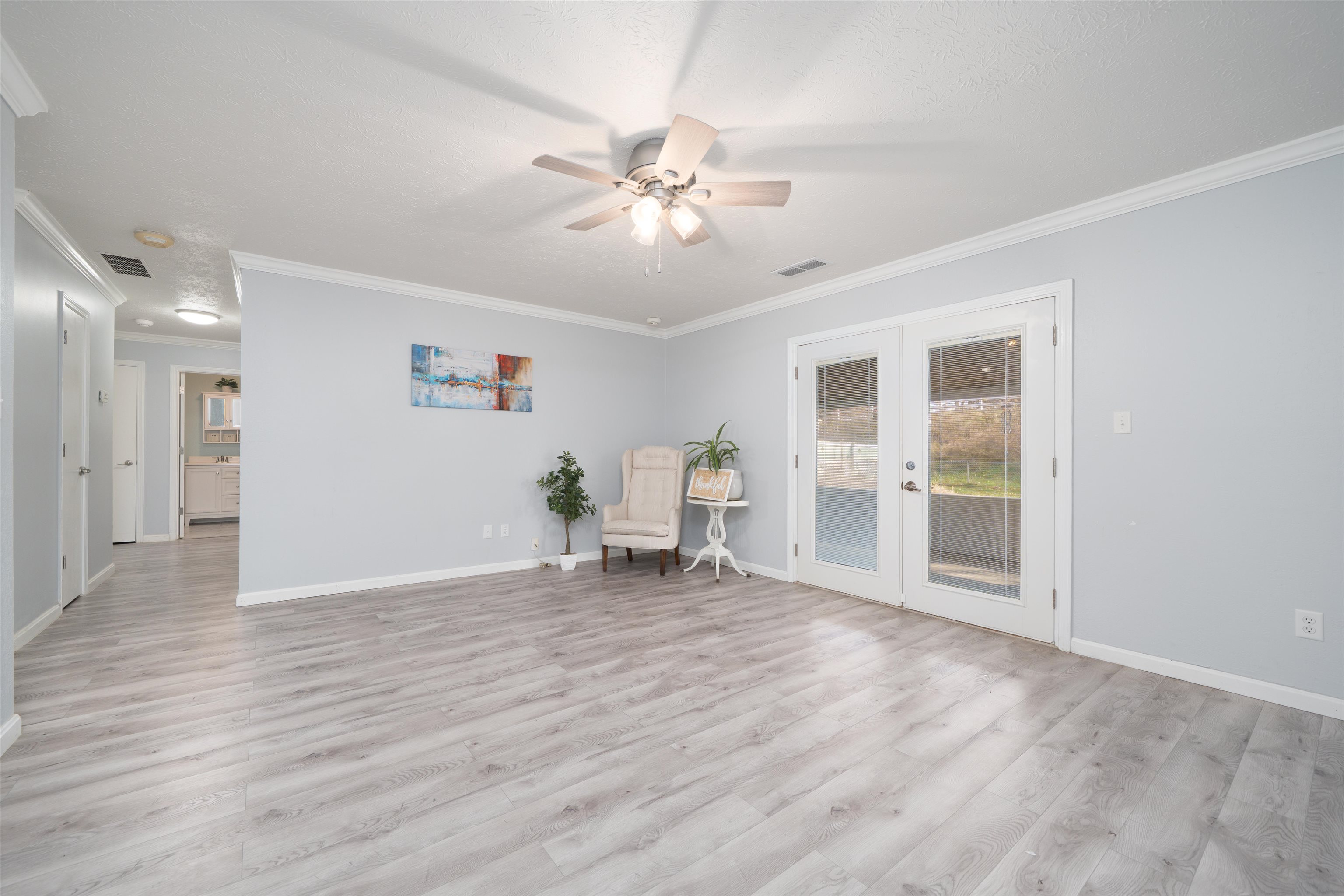 4713 Kings Mill Dr, Owensboro, Kentucky 42303, 3 Bedrooms Bedrooms, ,1 BathroomBathrooms,Single Family Residence,For Sale,Kings Mill Dr,93558