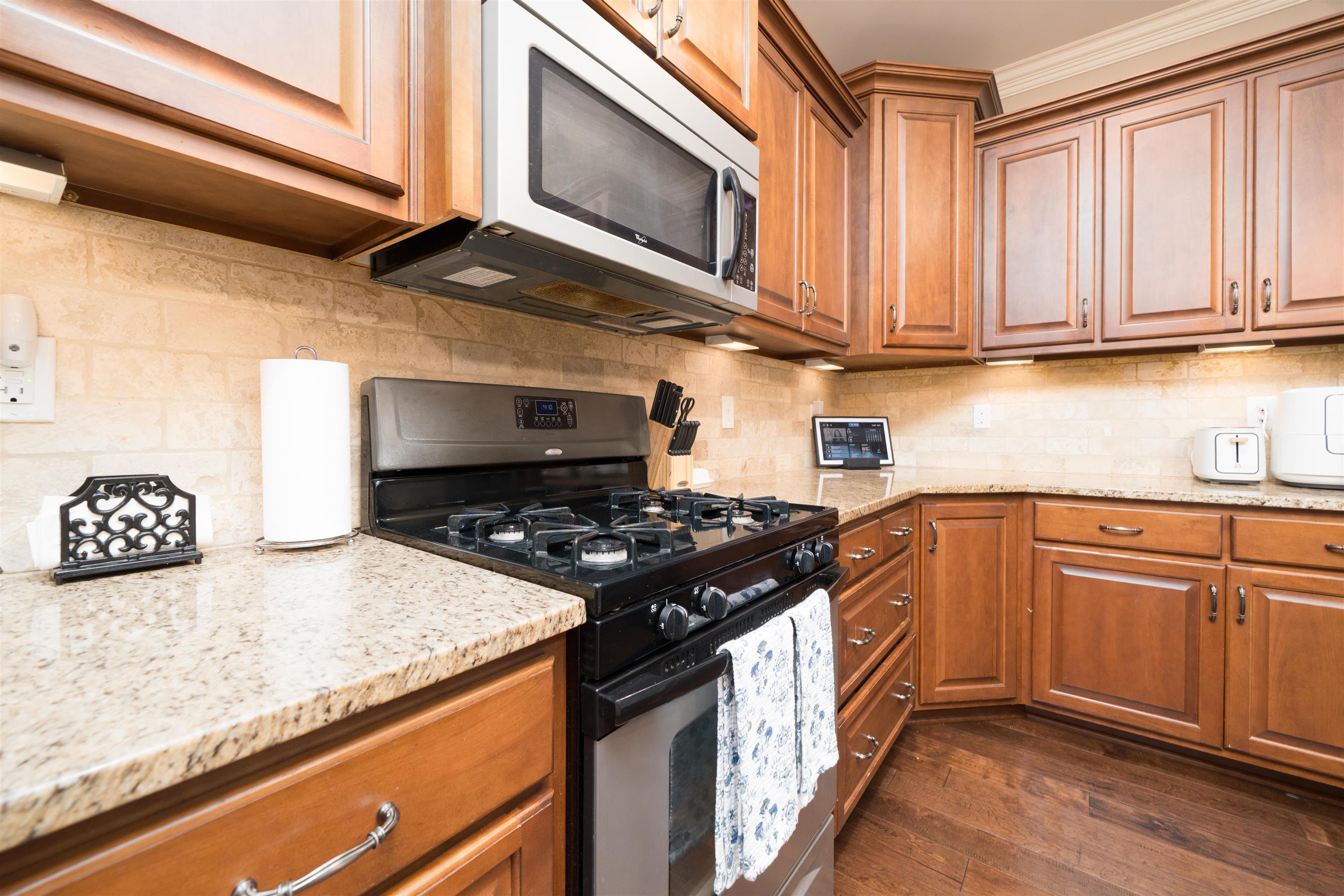 4555 Fountain View Trace, Owensboro, Kentucky 42303, 3 Bedrooms Bedrooms, ,2 BathroomsBathrooms,Single Family Residence,For Sale,Fountain View Trace,93559