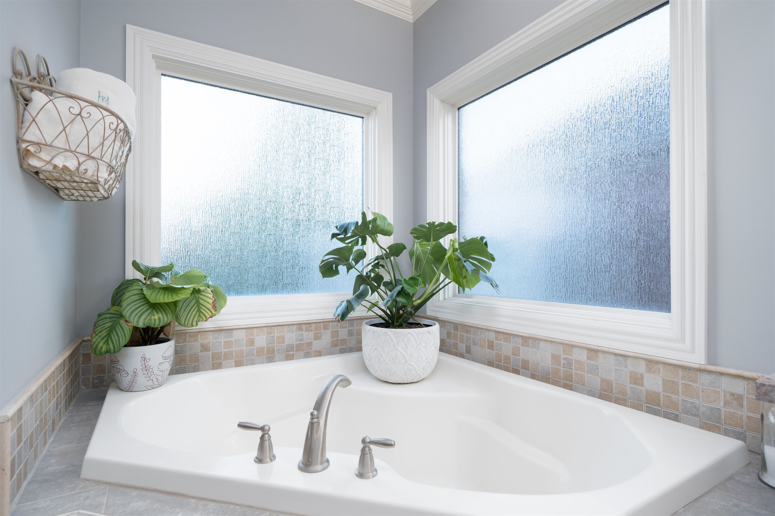 4555 Fountain View Trace, Owensboro, Kentucky 42303, 3 Bedrooms Bedrooms, ,2 BathroomsBathrooms,Single Family Residence,For Sale,Fountain View Trace,93559