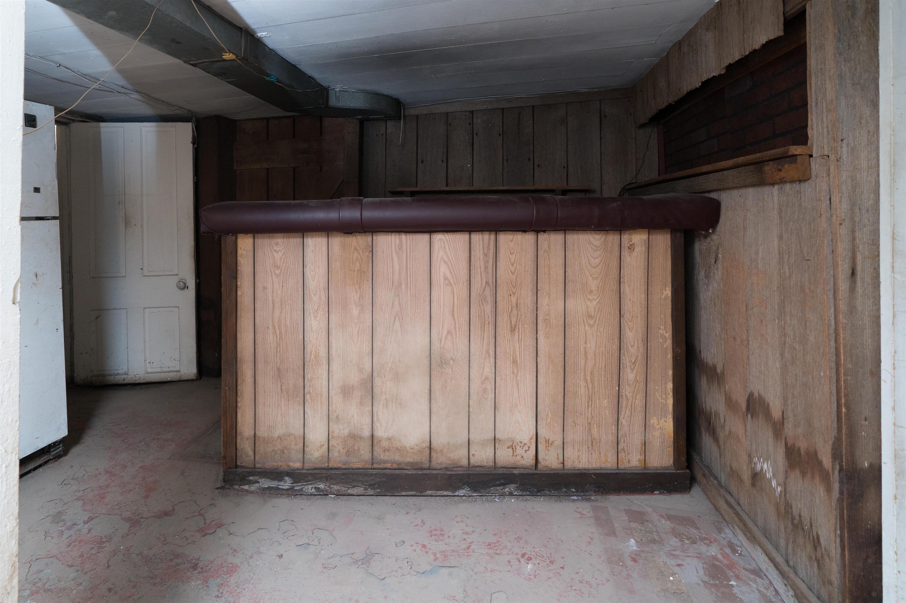 206 E 22nd Street, Owensboro, Kentucky 42303, 2 Bedrooms Bedrooms, ,1 BathroomBathrooms,Single Family Residence,For Sale,E 22nd Street,93560