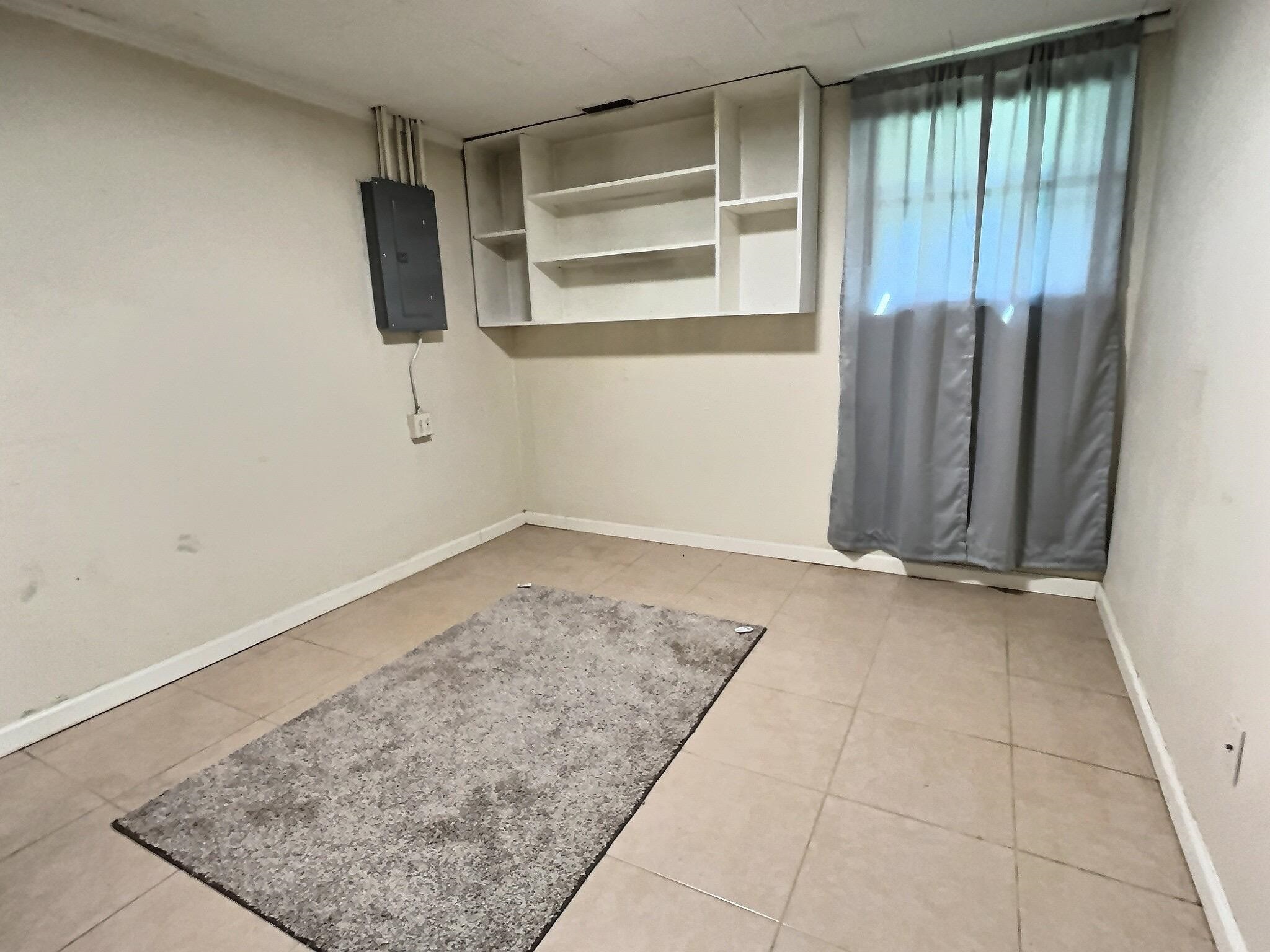 3915 Steele Drive, Owensboro, Kentucky 42303, 5 Bedrooms Bedrooms, ,2 BathroomsBathrooms,Single Family Residence,For Sale,Steele Drive,93574