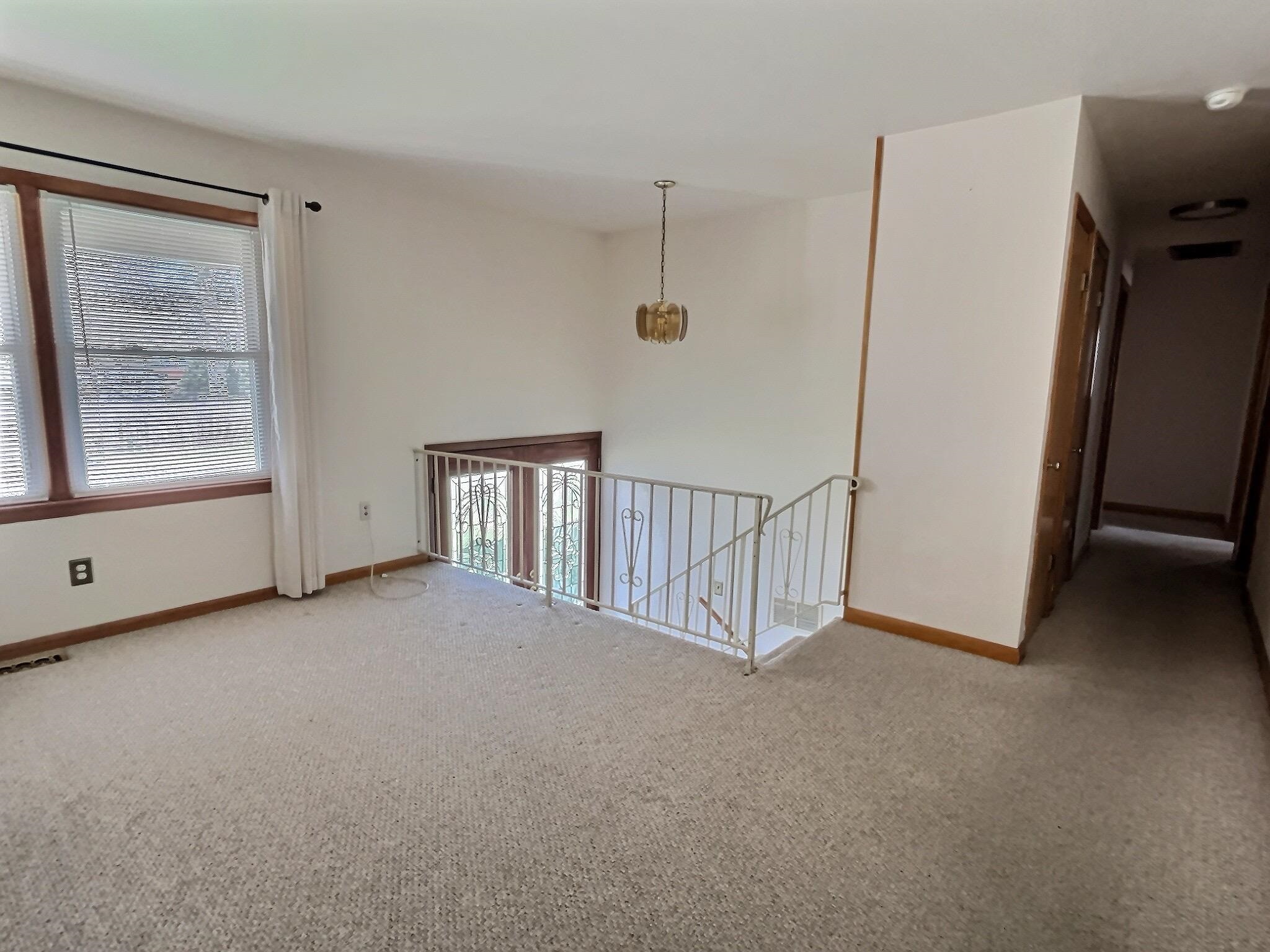 3915 Steele Drive, Owensboro, Kentucky 42303, 5 Bedrooms Bedrooms, ,2 BathroomsBathrooms,Single Family Residence,For Sale,Steele Drive,93574