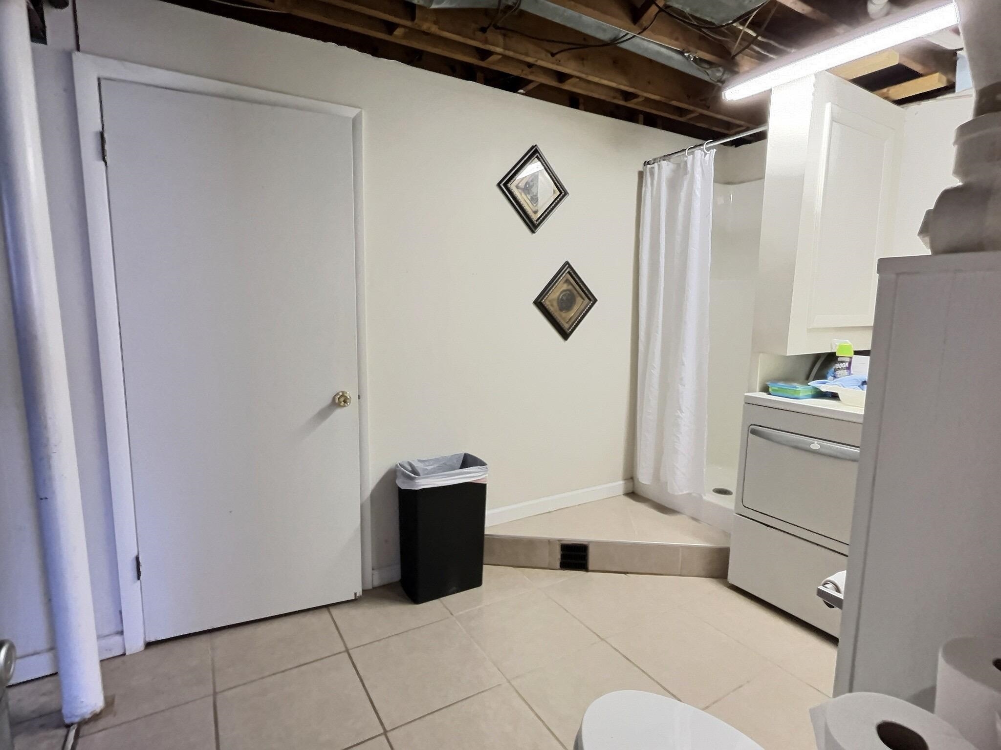 3915 Steele Drive, Owensboro, Kentucky 42303, 5 Bedrooms Bedrooms, ,2 BathroomsBathrooms,Single Family Residence,For Sale,Steele Drive,93574