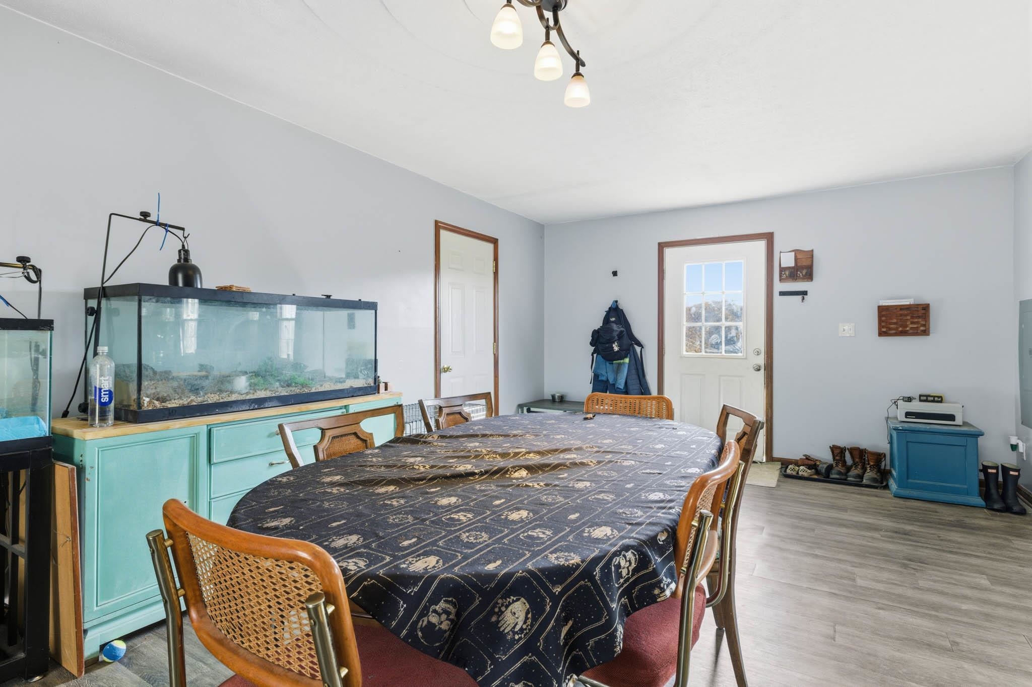 8552 Highway 1078 N, Henderson, Kentucky 42420, 5 Bedrooms Bedrooms, ,2 BathroomsBathrooms,Single Family Residence,For Sale,Highway 1078 N,93581