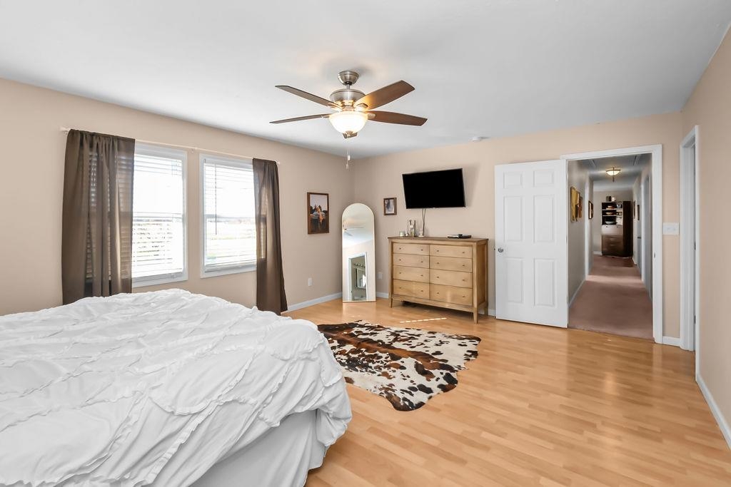 9935 Sauer Lane, Stanley, Kentucky 42301, 3 Bedrooms Bedrooms, ,2 BathroomsBathrooms,Single Family Residence,For Sale,Sauer Lane,93588