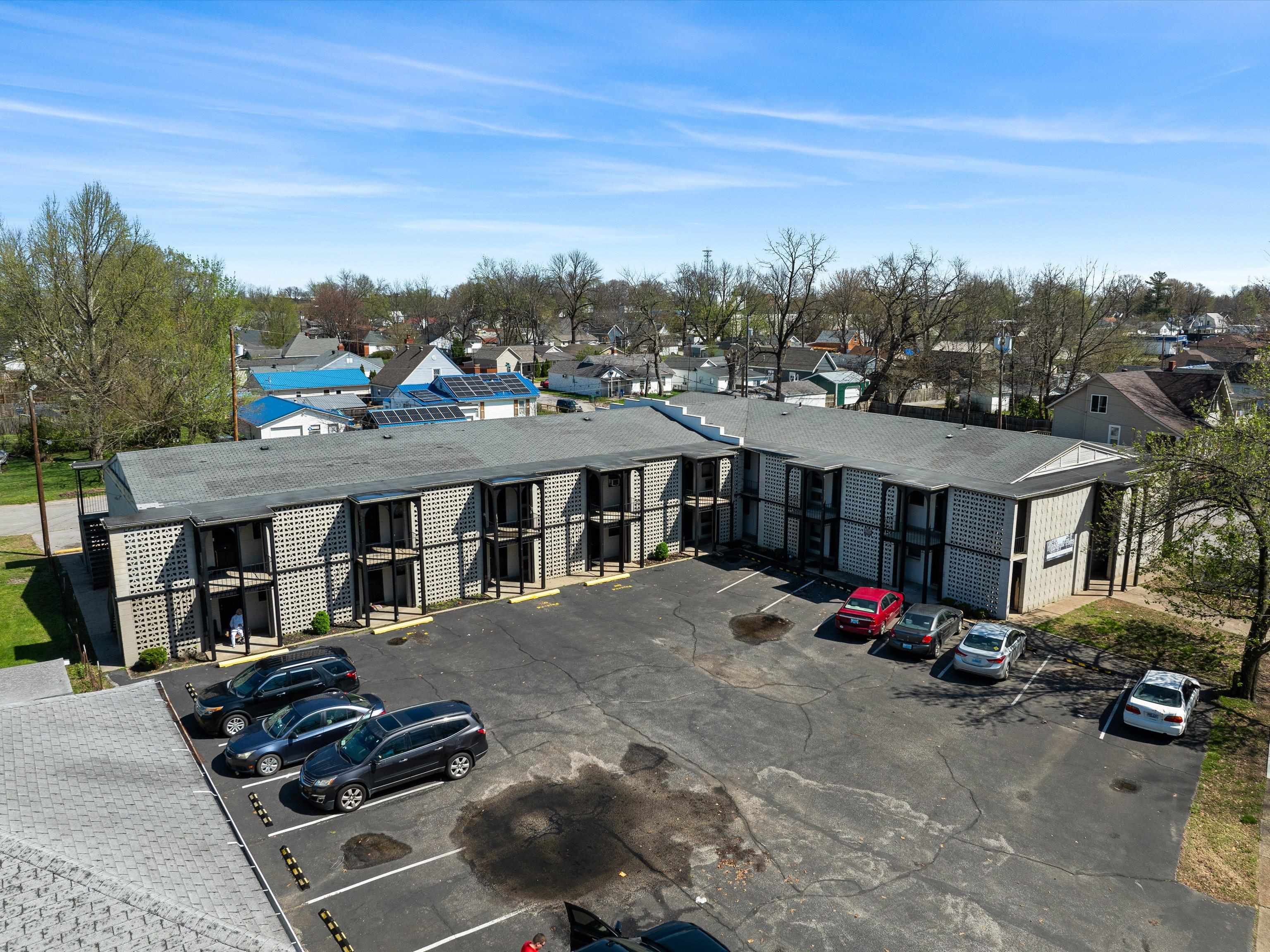1001 Parrish Avenue, Owensboro, Kentucky 42301, ,Multifamily,For Sale,Parrish Avenue,93600