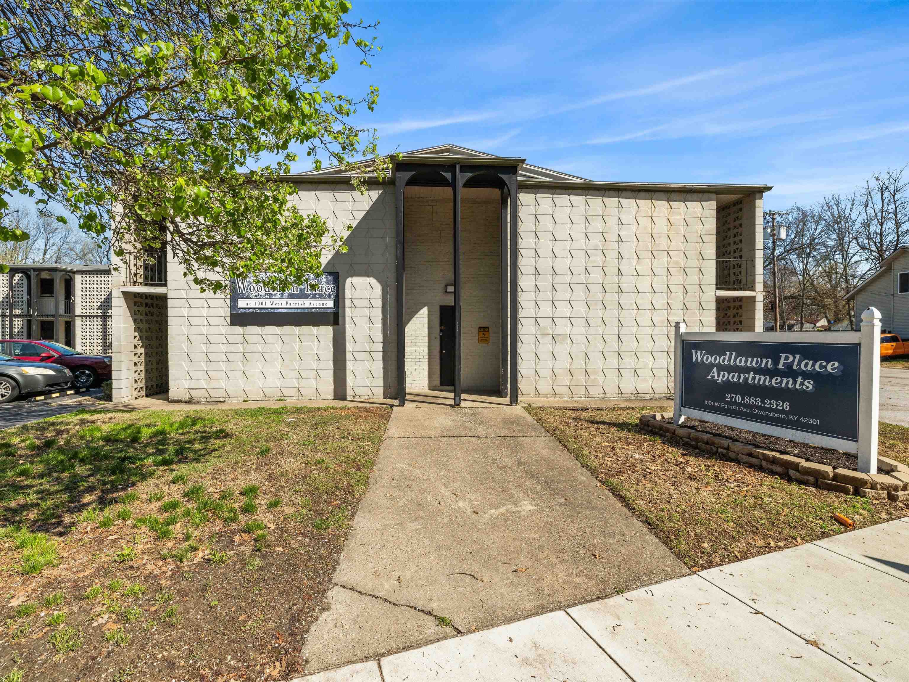 1001 Parrish Avenue, Owensboro, Kentucky 42301, ,Multifamily,For Sale,Parrish Avenue,93600