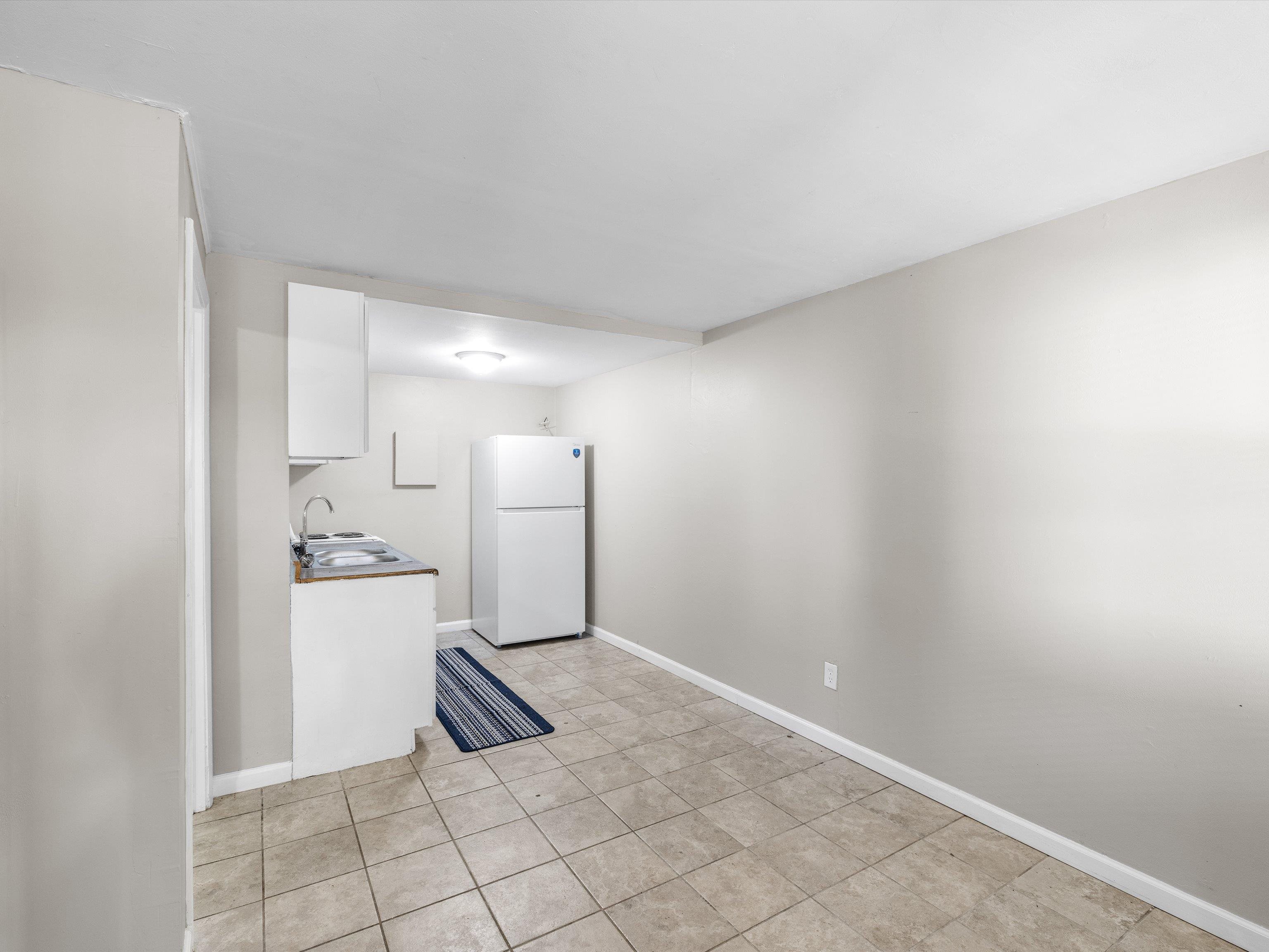 1001 Parrish Avenue, Owensboro, Kentucky 42301, ,Multifamily,For Sale,Parrish Avenue,93600