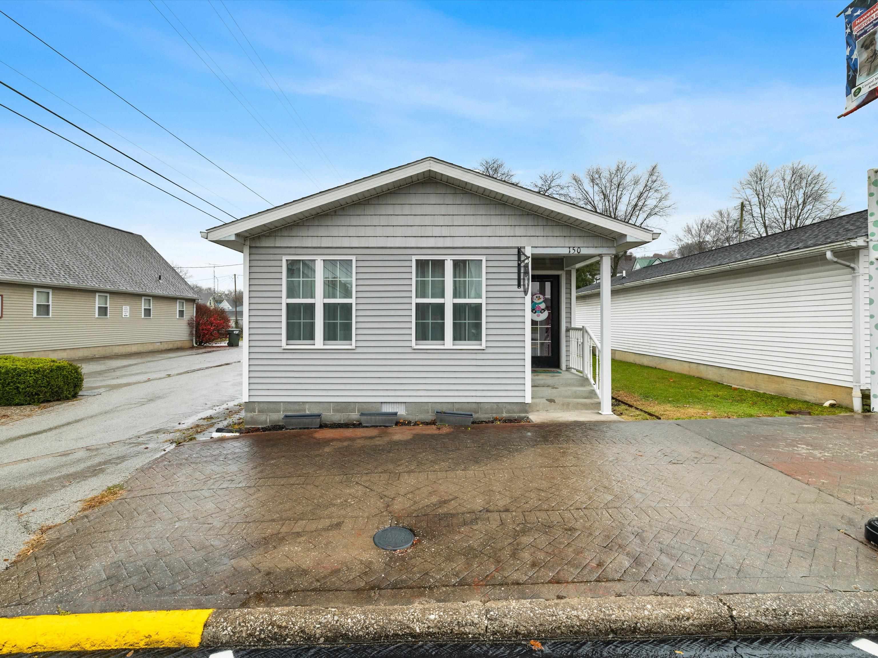 150 Main Cross St, Hawesville, Kentucky 42348, ,Business,For Sale,Main Cross St,93615