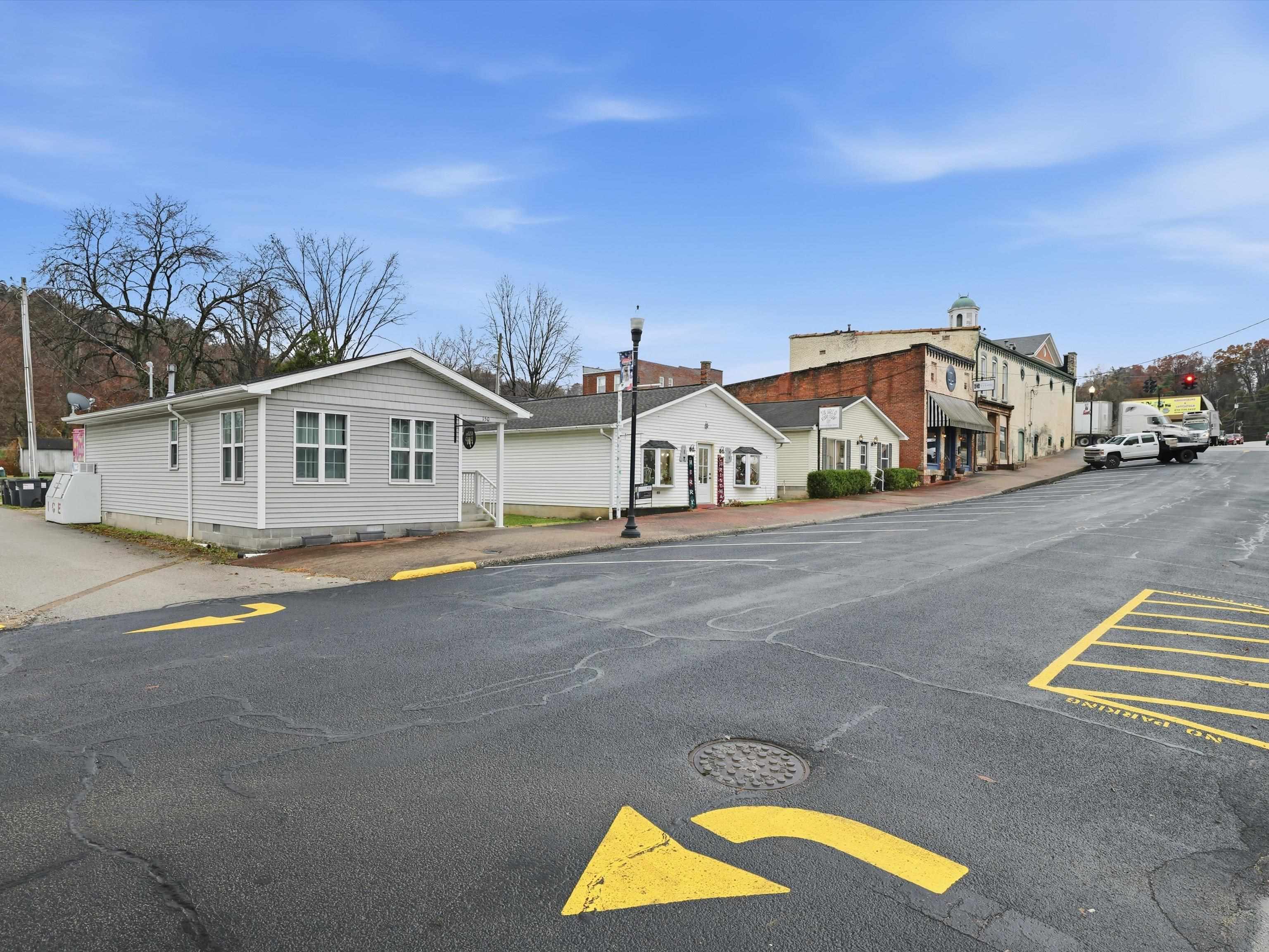 150 Main Cross St, Hawesville, Kentucky 42348, ,Business,For Sale,Main Cross St,93615