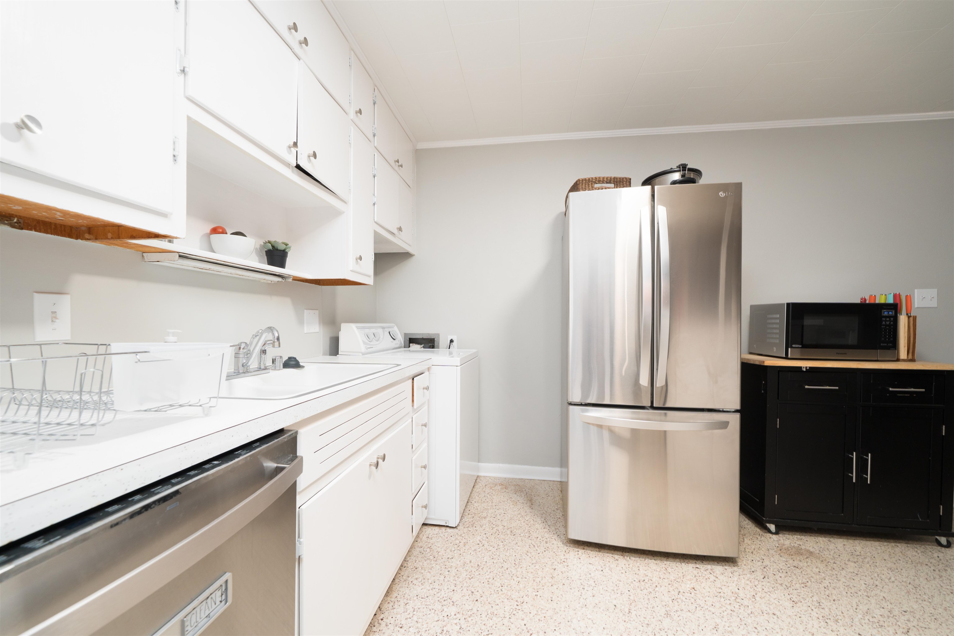 1809 Fieldcrest Dr., Owensboro, Kentucky 42301, 3 Bedrooms Bedrooms, ,2 BathroomsBathrooms,Single Family Residence,For Sale,Fieldcrest Dr.,93618