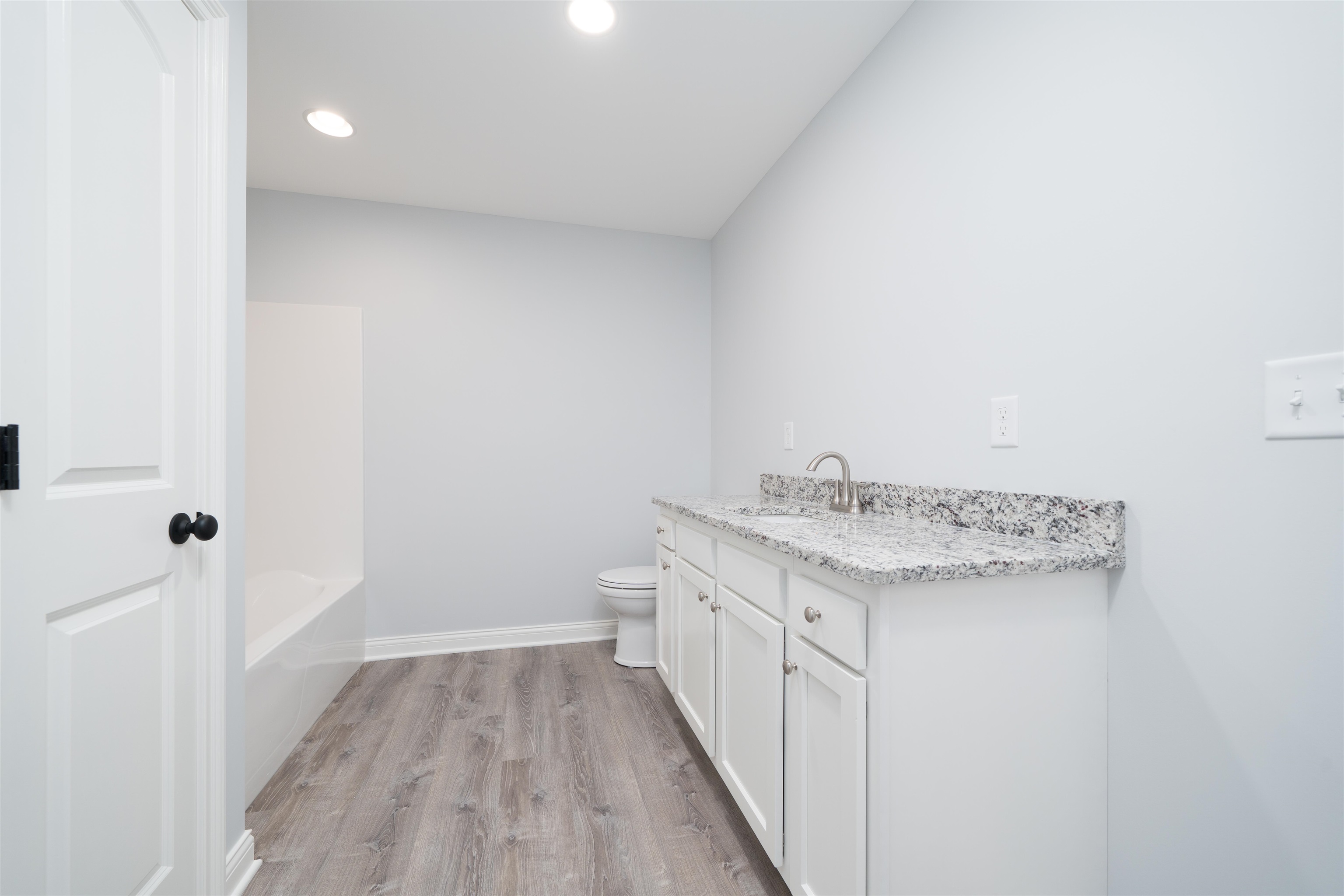 2523 8th St, Owensboro, Kentucky 42303, 3 Bedrooms Bedrooms, ,2 BathroomsBathrooms,Single Family Residence,For Sale,8th St,93624