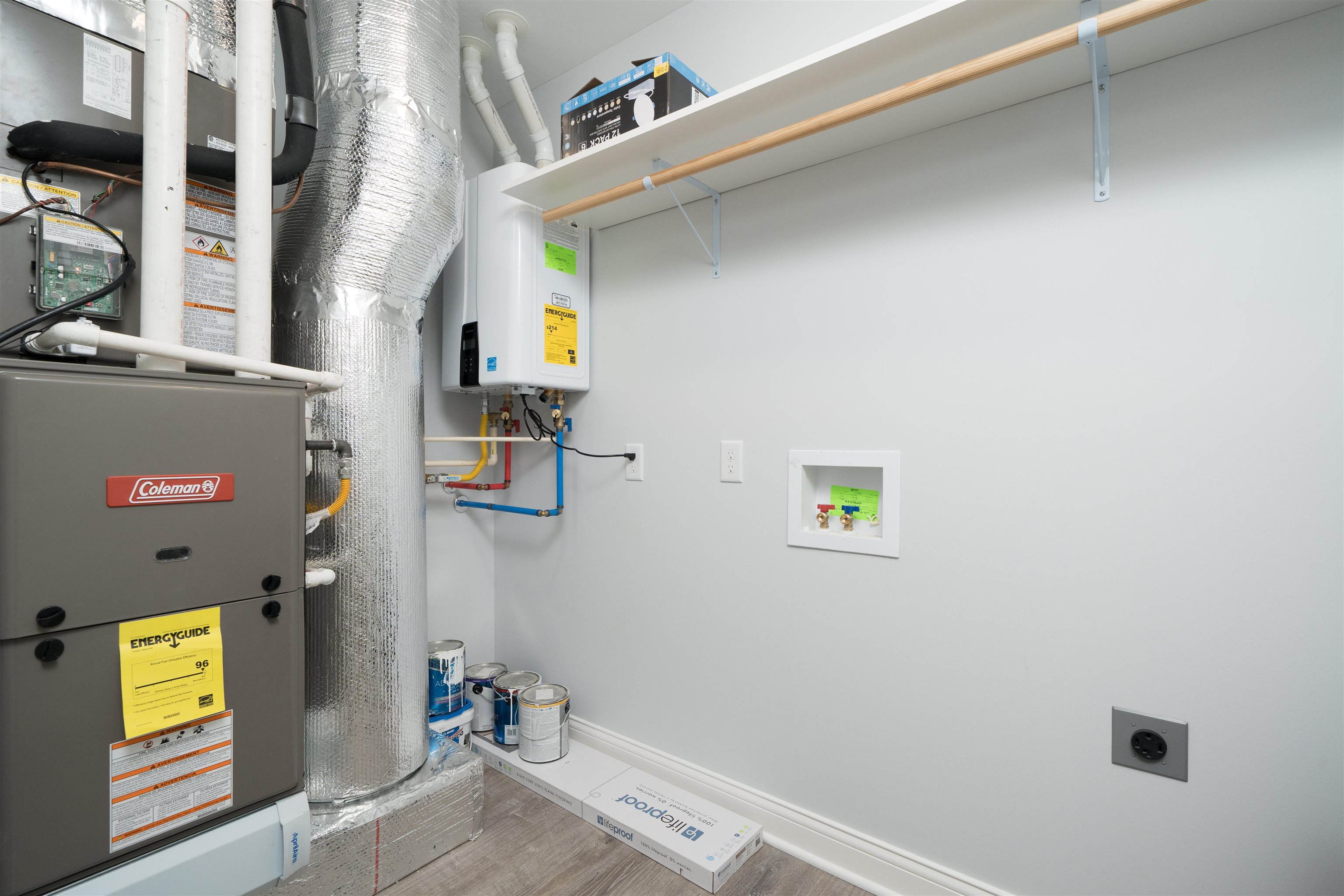 2523 8th St, Owensboro, Kentucky 42303, 3 Bedrooms Bedrooms, ,2 BathroomsBathrooms,Single Family Residence,For Sale,8th St,93624