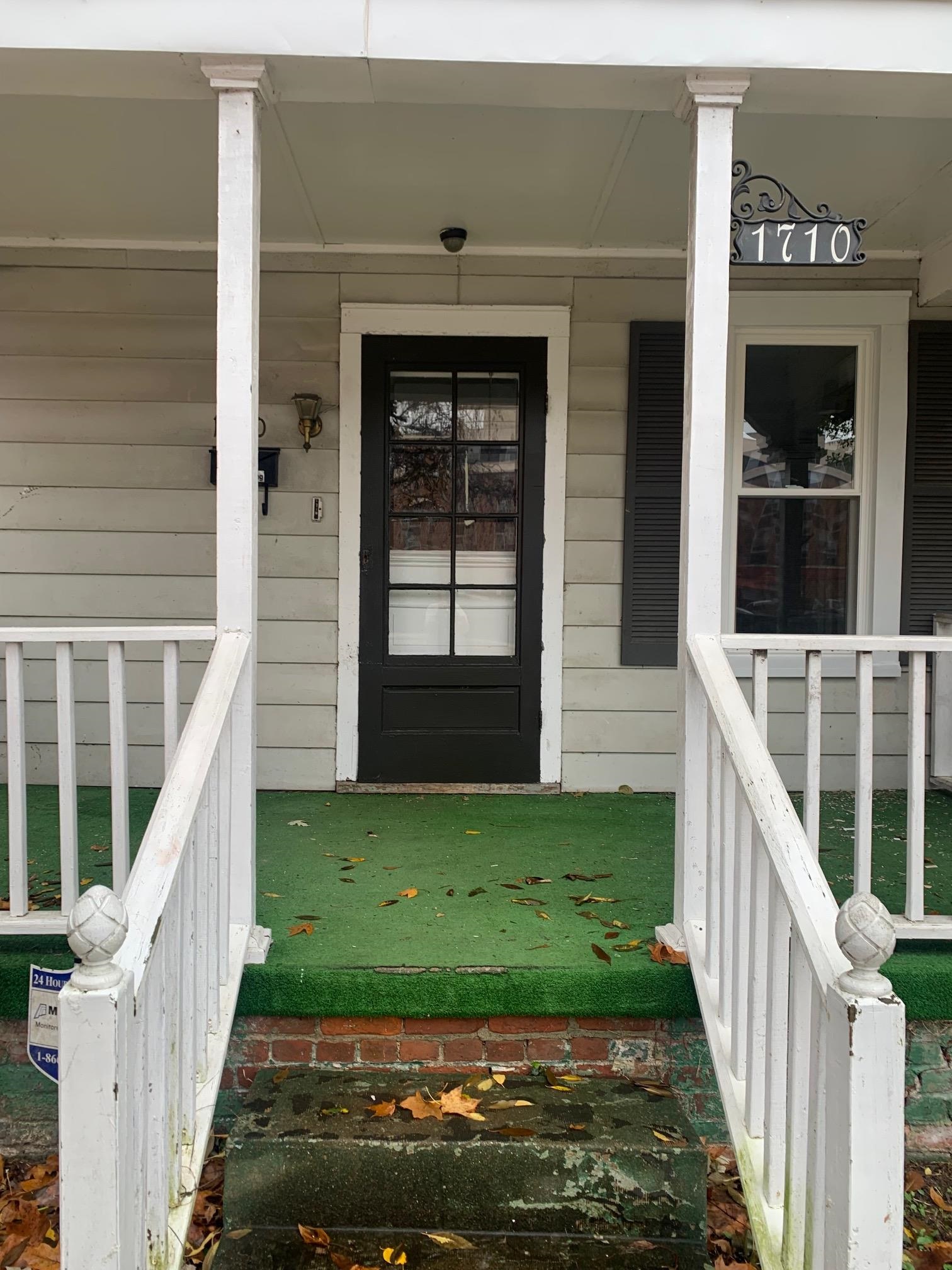 1710 4th Street, Owensboro, Kentucky 42301-1921, 2 Bedrooms Bedrooms, ,1 BathroomBathrooms,Single Family Residence,For Sale,4th Street,93626