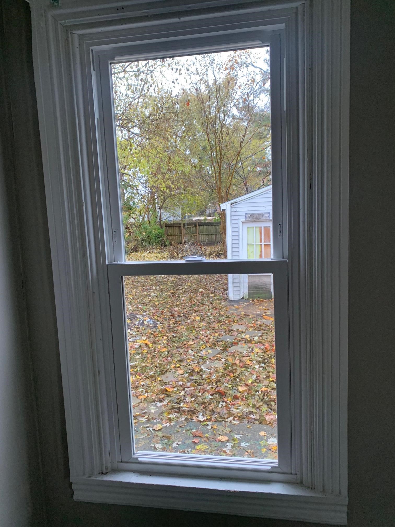 1710 4th Street, Owensboro, Kentucky 42301-1921, 2 Bedrooms Bedrooms, ,1 BathroomBathrooms,Single Family Residence,For Sale,4th Street,93626