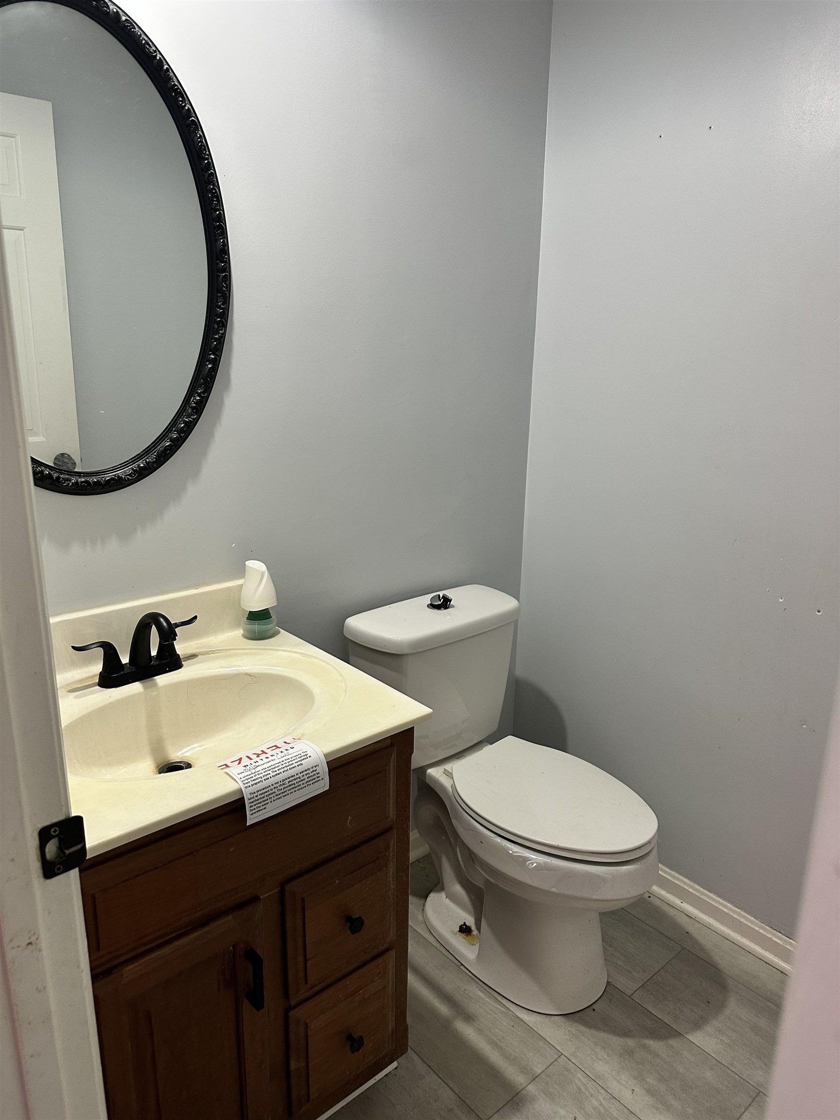 1910 Lakeshore Drive, Madisonville, Kentucky 42431, 4 Bedrooms Bedrooms, ,2 BathroomsBathrooms,Single Family Residence,For Sale,Lakeshore Drive,93636