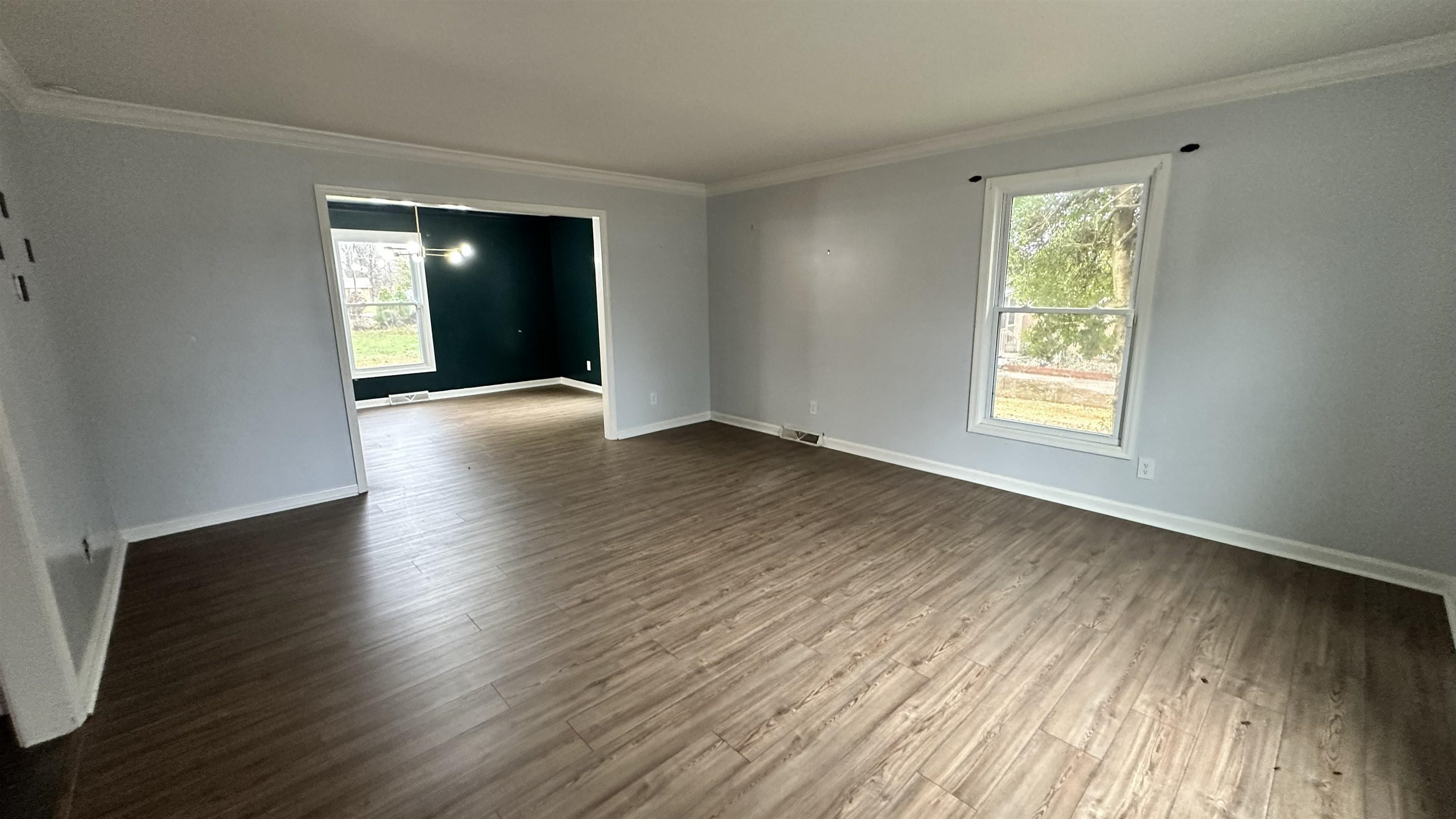 1910 Lakeshore Drive, Madisonville, Kentucky 42431, 4 Bedrooms Bedrooms, ,2 BathroomsBathrooms,Single Family Residence,For Sale,Lakeshore Drive,93636