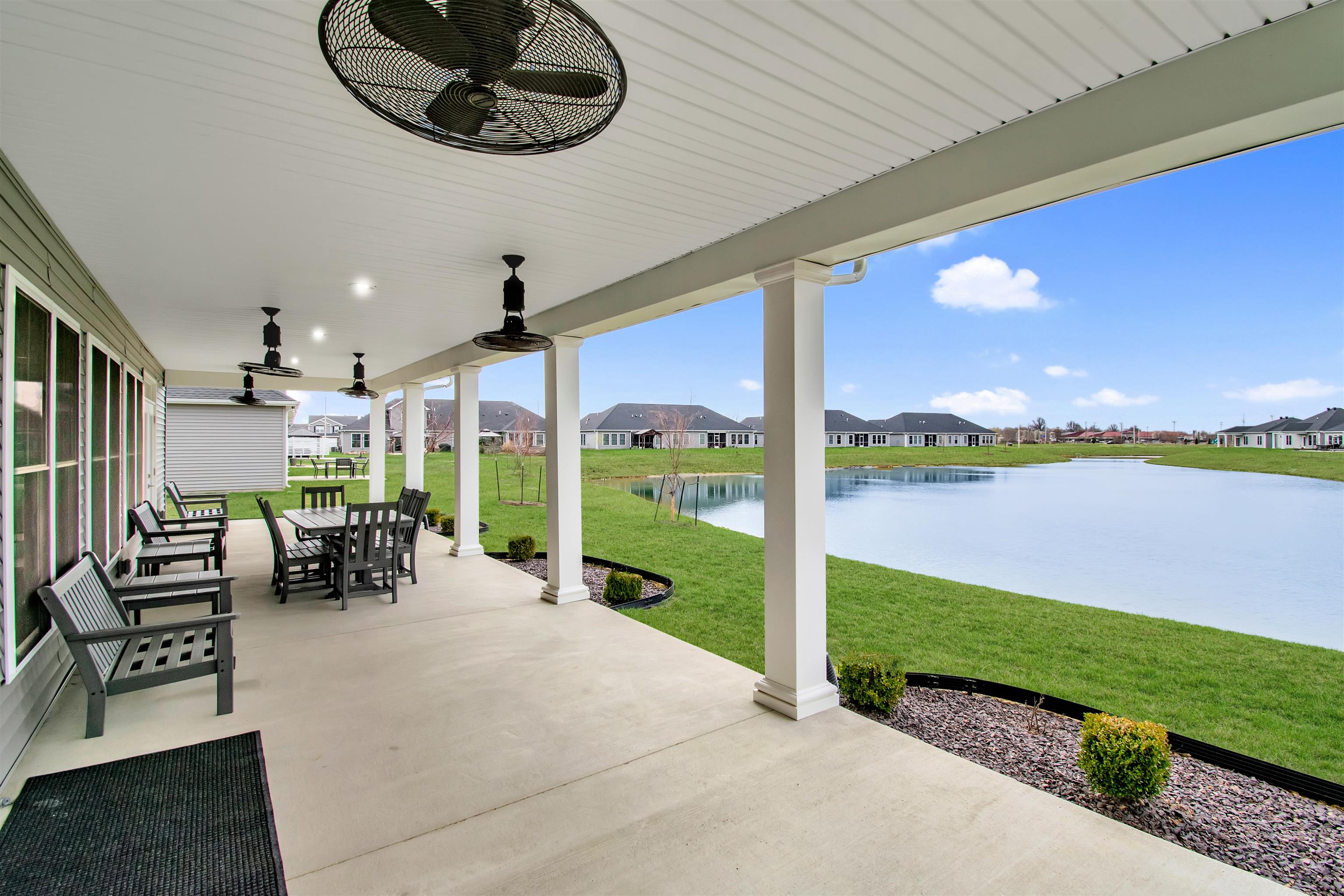 2447 Watson Circle, Owensboro, Kentucky 42301, 3 Bedrooms Bedrooms, ,2 BathroomsBathrooms,Single Family Residence,For Sale,Watson Circle,93649