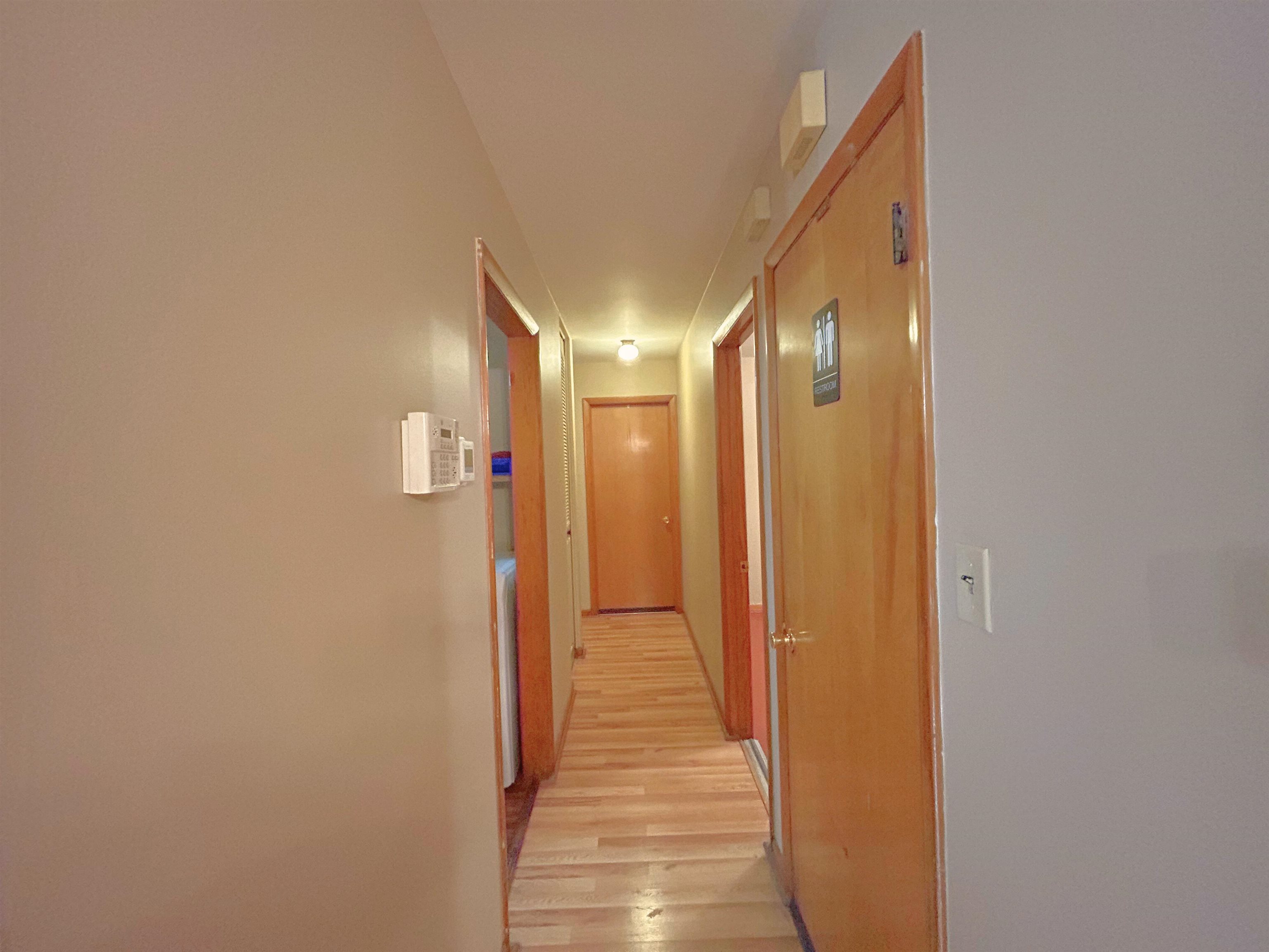 2004 WYANDOTTE AVE, Owensboro, Kentucky 42301, 4 Bedrooms Bedrooms, ,1 BathroomBathrooms,Single Family Residence,For Sale,WYANDOTTE AVE,93655