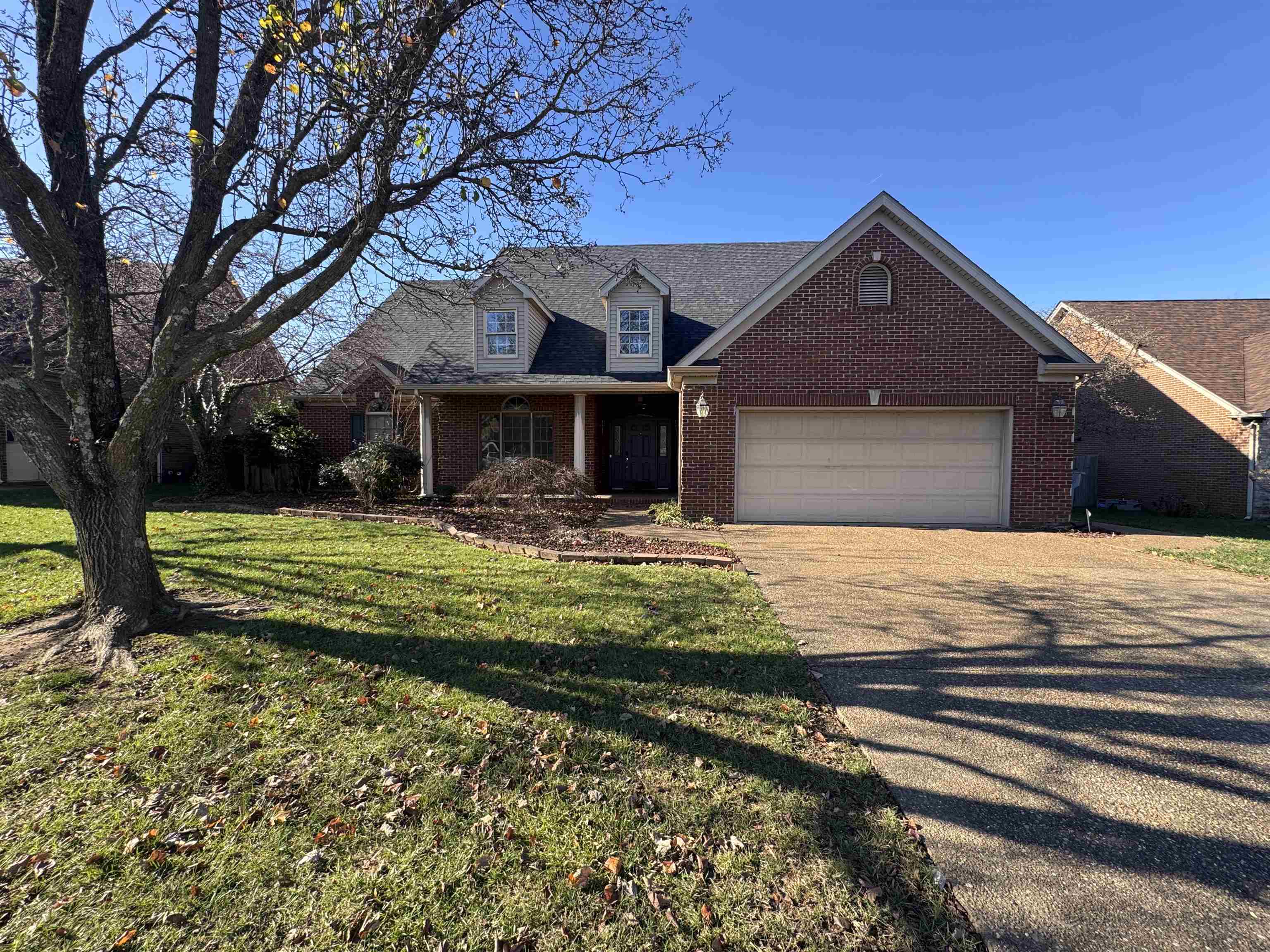 4236 Springhurst Ln, Owensboro, Kentucky 42303, 3 Bedrooms Bedrooms, ,2 BathroomsBathrooms,Single Family Residence,For Sale,Springhurst Ln,93668