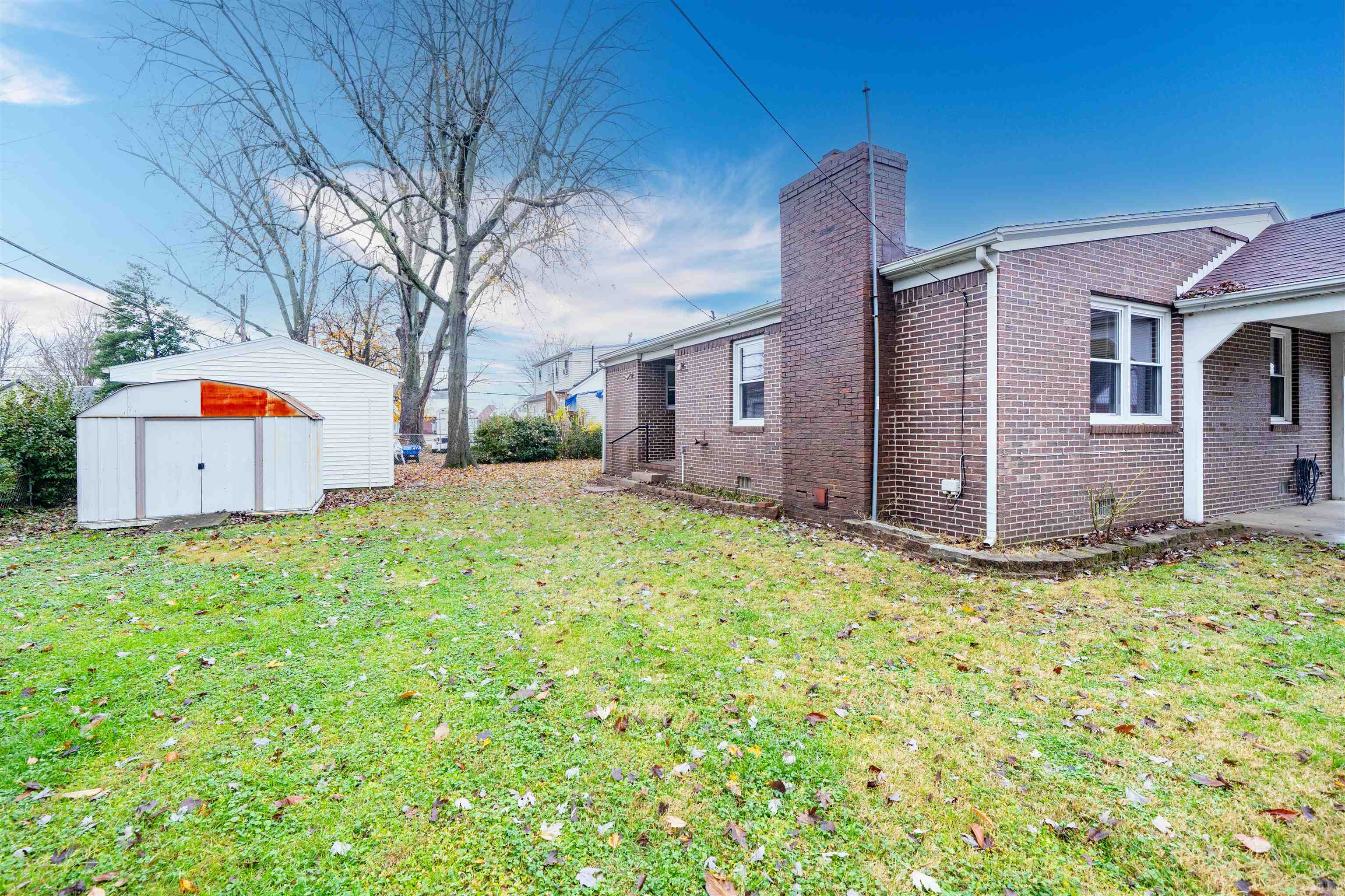 1728 Saint Marys Avenue, Owensboro, Kentucky 42301, 3 Bedrooms Bedrooms, ,2 BathroomsBathrooms,Single Family Residence,For Sale,Saint Marys Avenue,93670