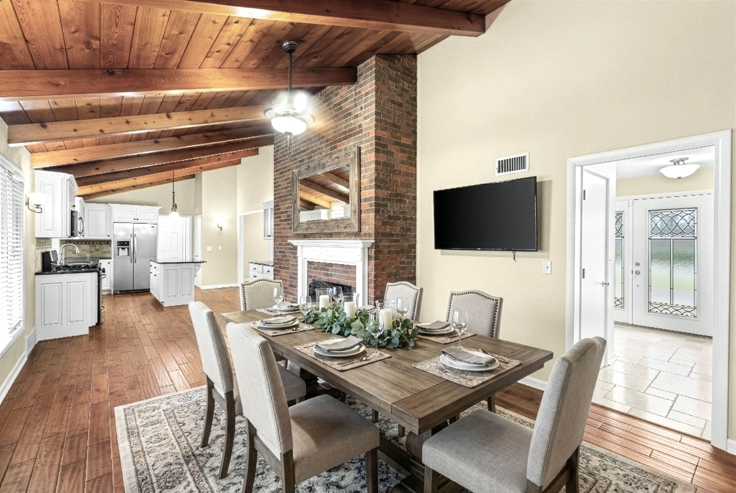 2121 Bittel Road, Owensboro, Kentucky 42301, 3 Bedrooms Bedrooms, ,3 BathroomsBathrooms,Single Family Residence,For Sale,Bittel Road,93671