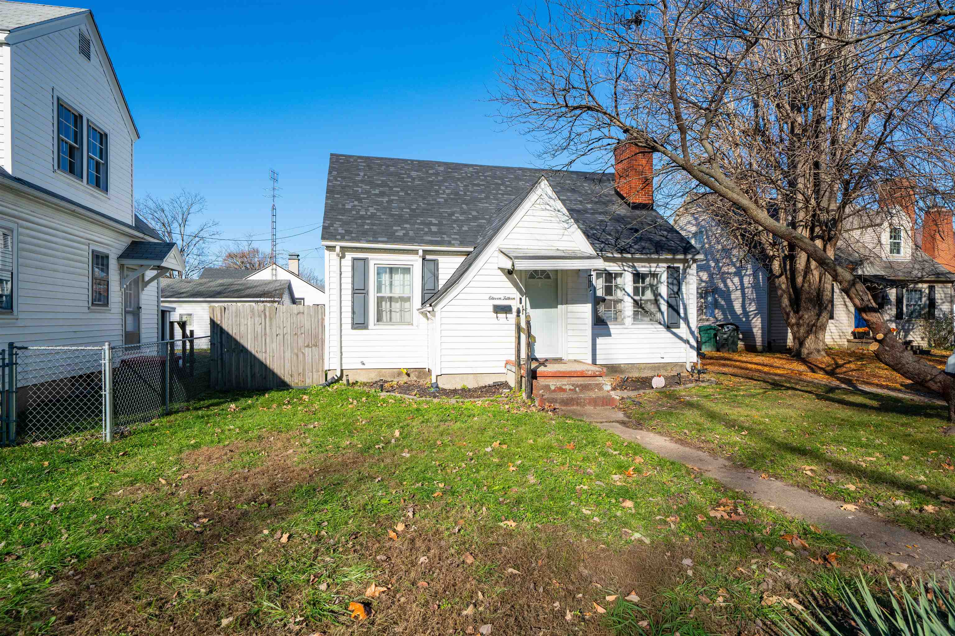 1115 West Parrish Ave, Owensboro, Kentucky 42301, 3 Bedrooms Bedrooms, ,1 BathroomBathrooms,Single Family Residence,For Sale,West Parrish Ave,93672