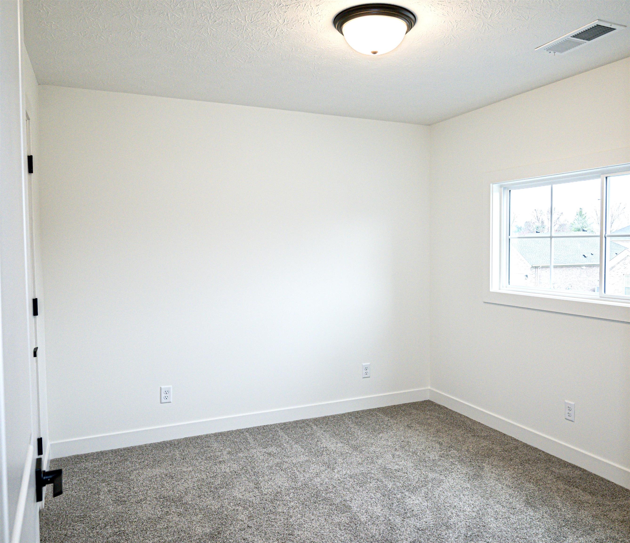 4123 Pinta Dr, Owensboro, Kentucky 42301, 4 Bedrooms Bedrooms, ,2 BathroomsBathrooms,Single Family Residence,For Sale,Pinta Dr,93676