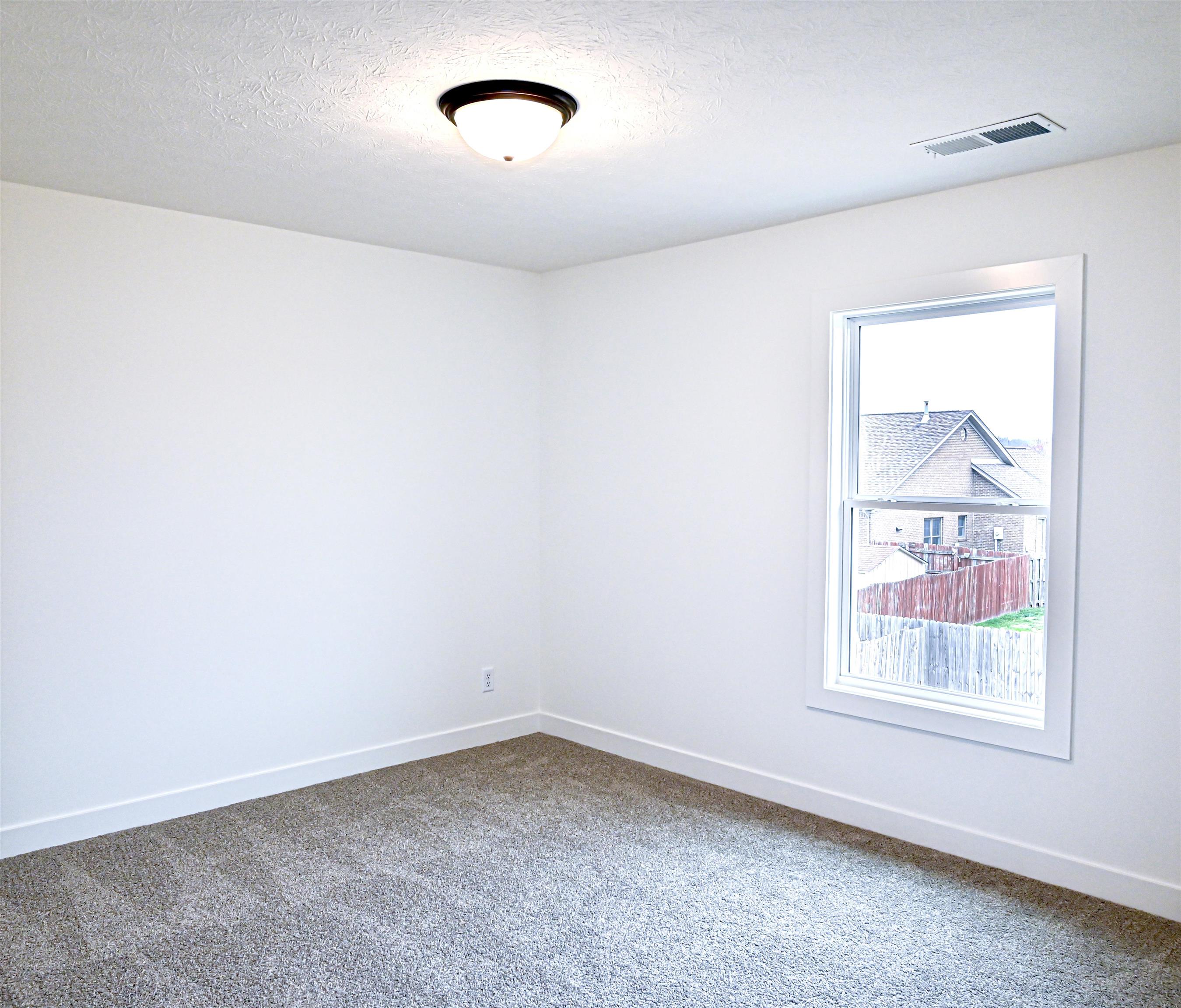 4123 Pinta Dr, Owensboro, Kentucky 42301, 4 Bedrooms Bedrooms, ,2 BathroomsBathrooms,Single Family Residence,For Sale,Pinta Dr,93676